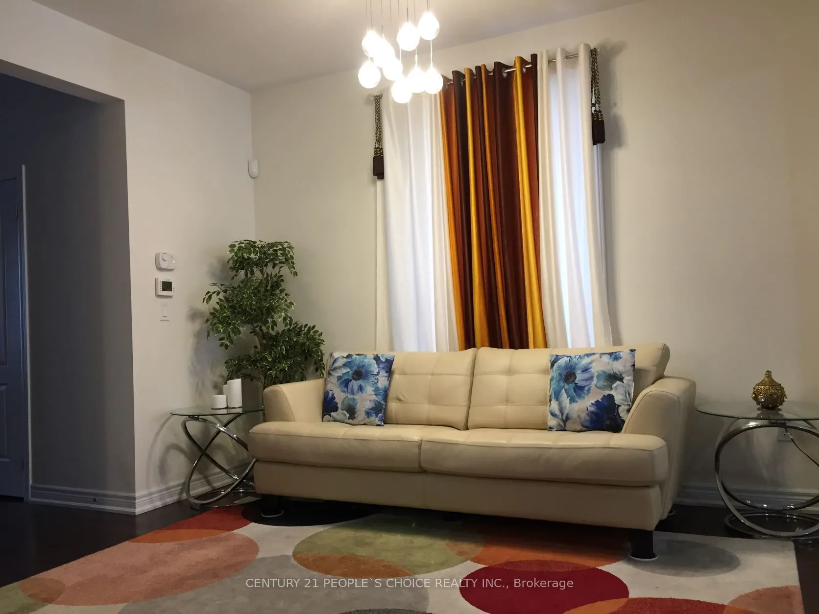 71 Buchanan Crescent, #Upper