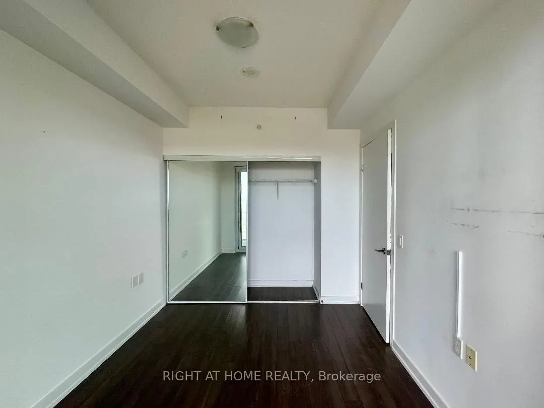 10 Park Lawn Road, #2208