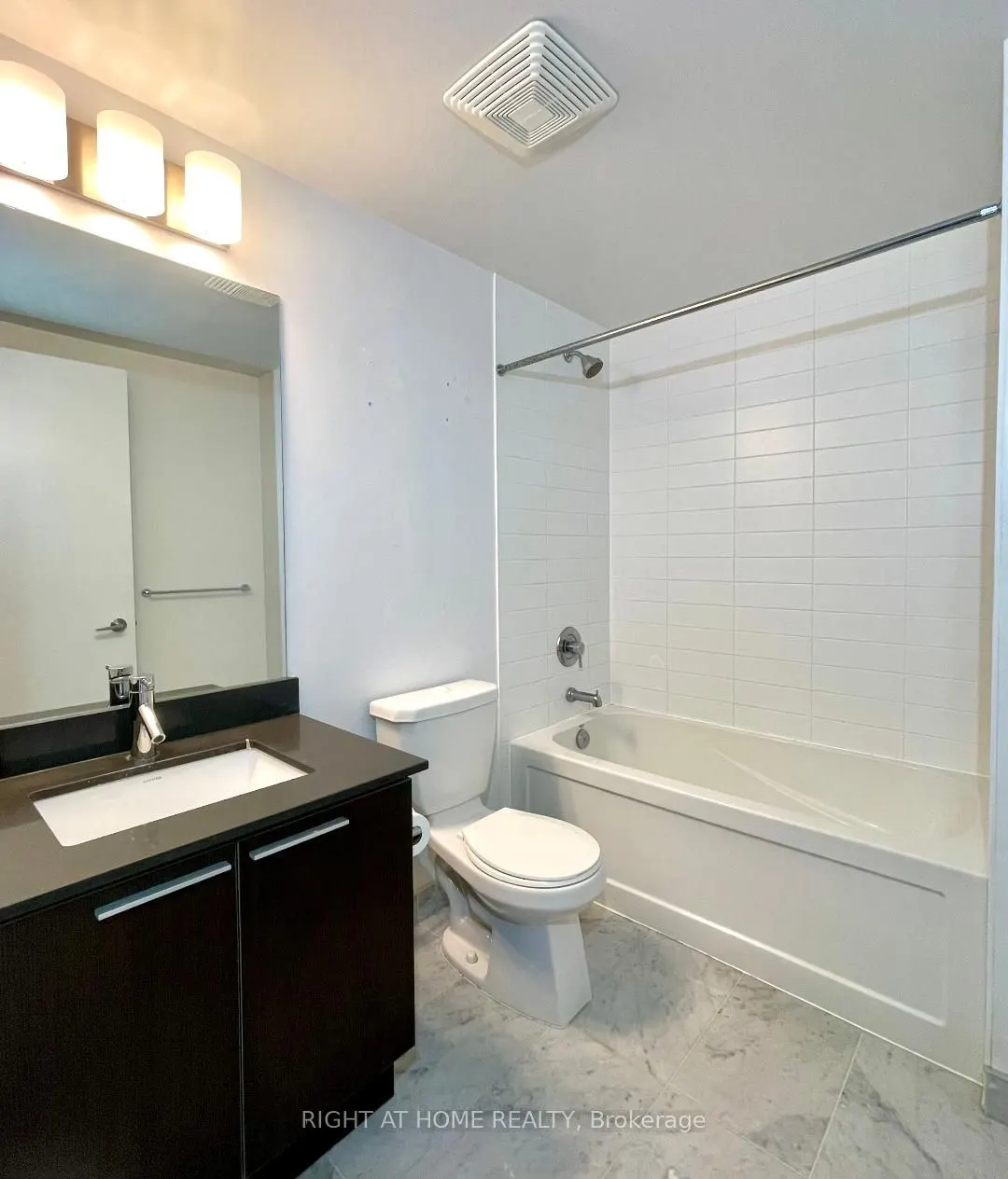 10 Park Lawn Road, #2208