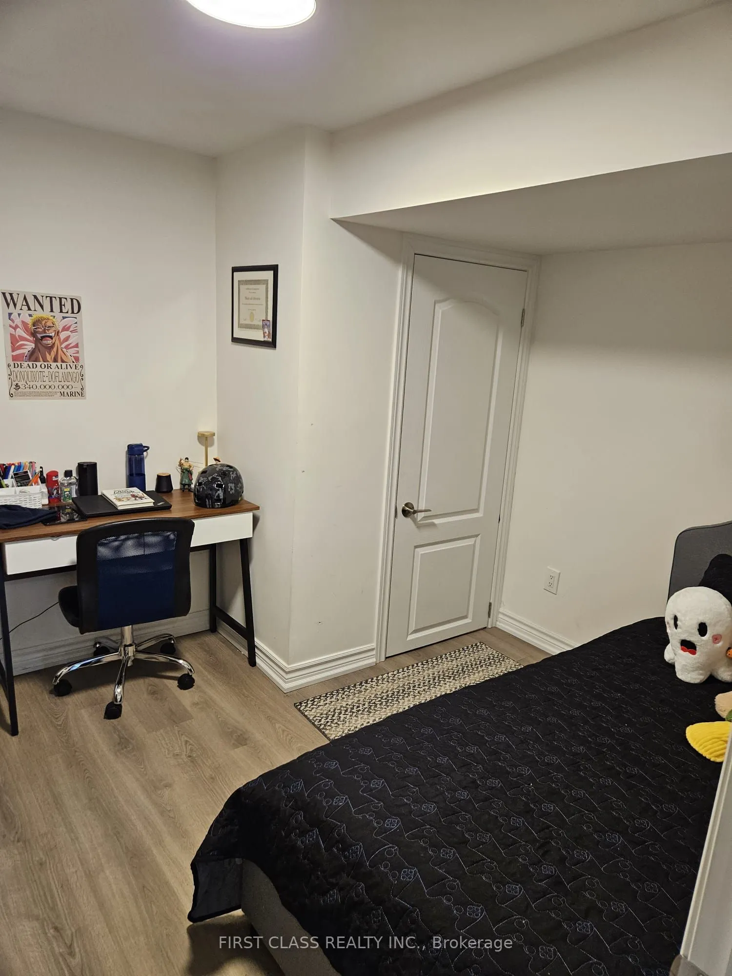 79 Whitchurch Mews, #basement