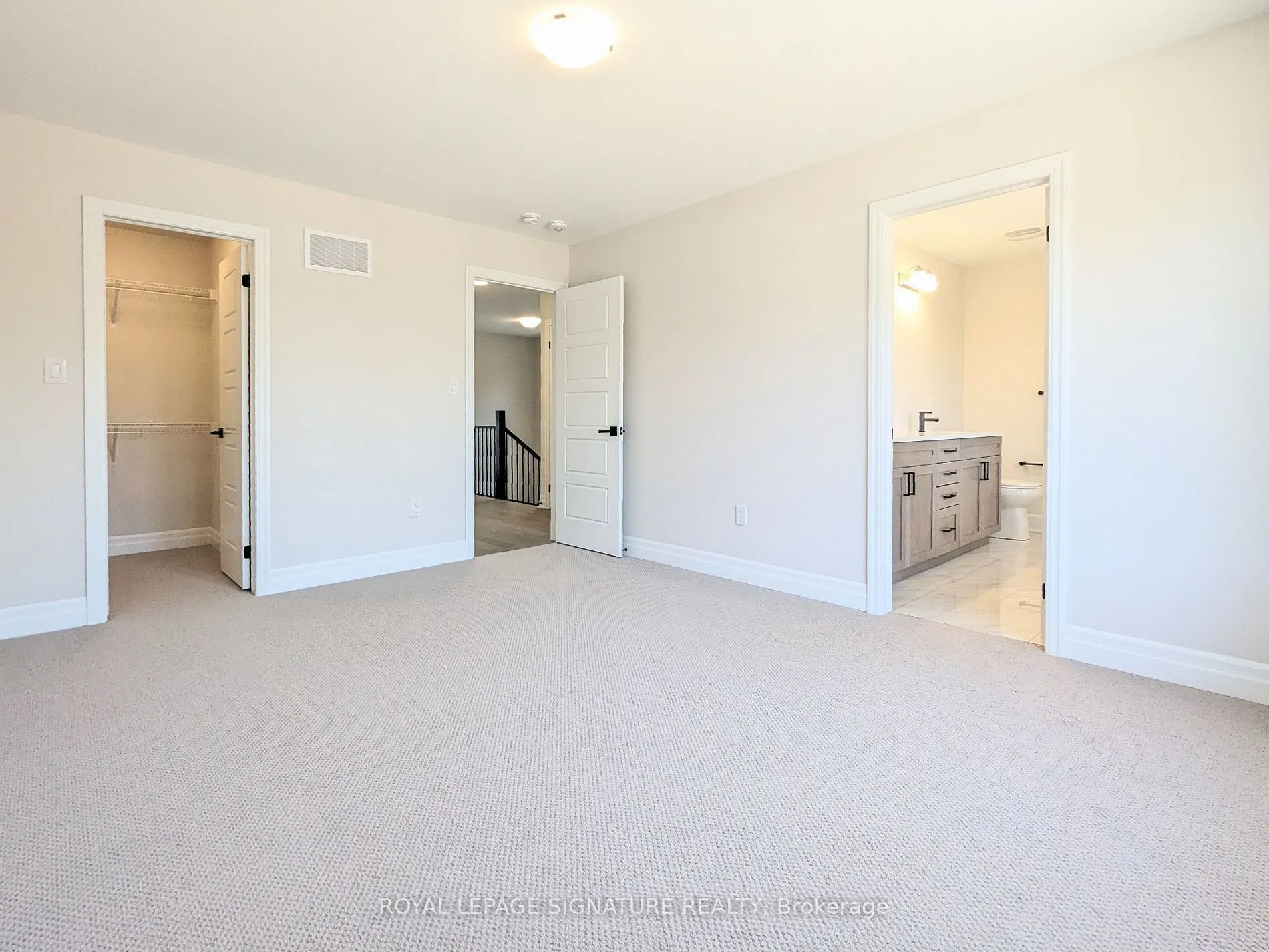 1225 Manitou Way