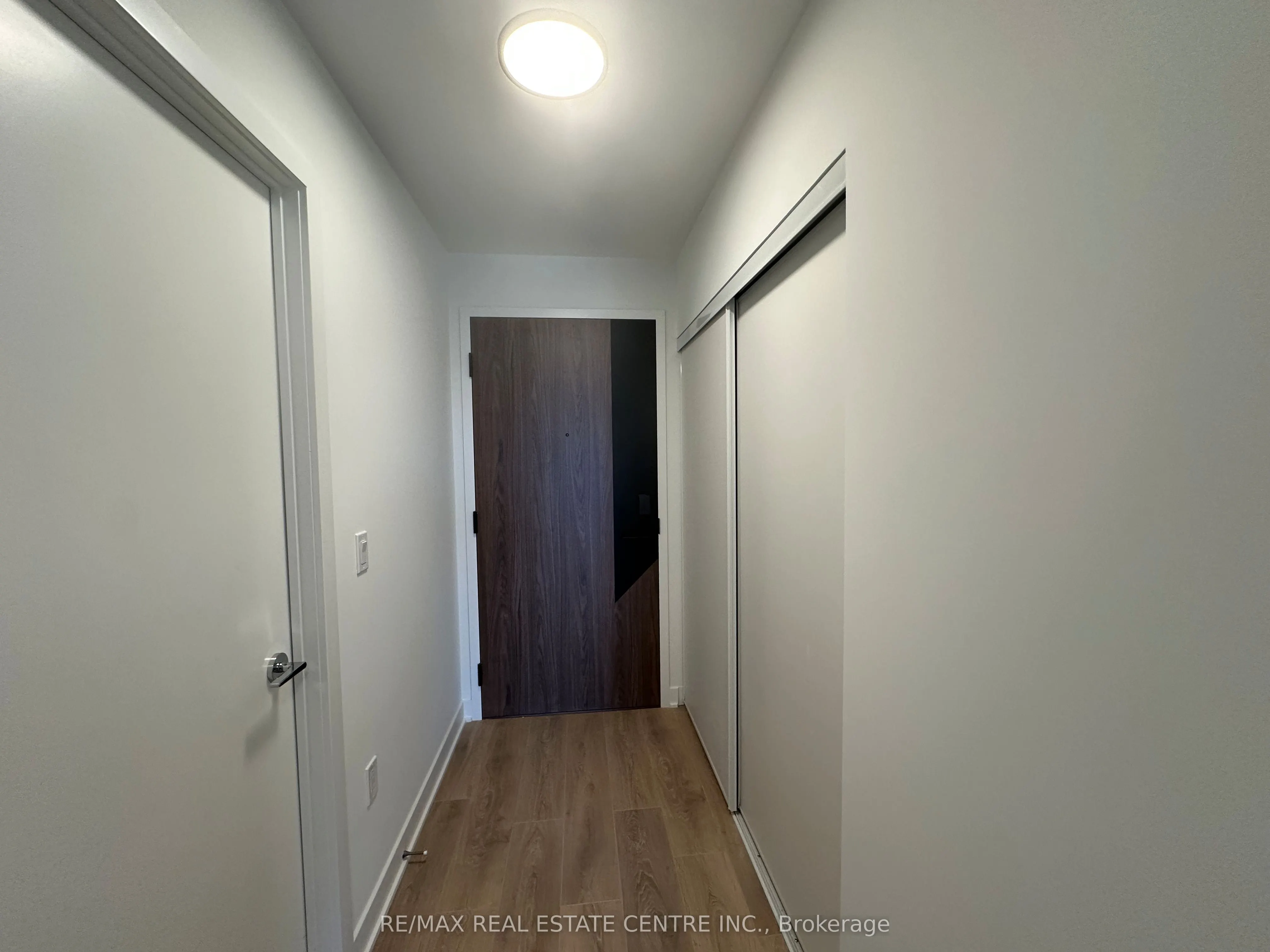 1037 The Queensway, #318