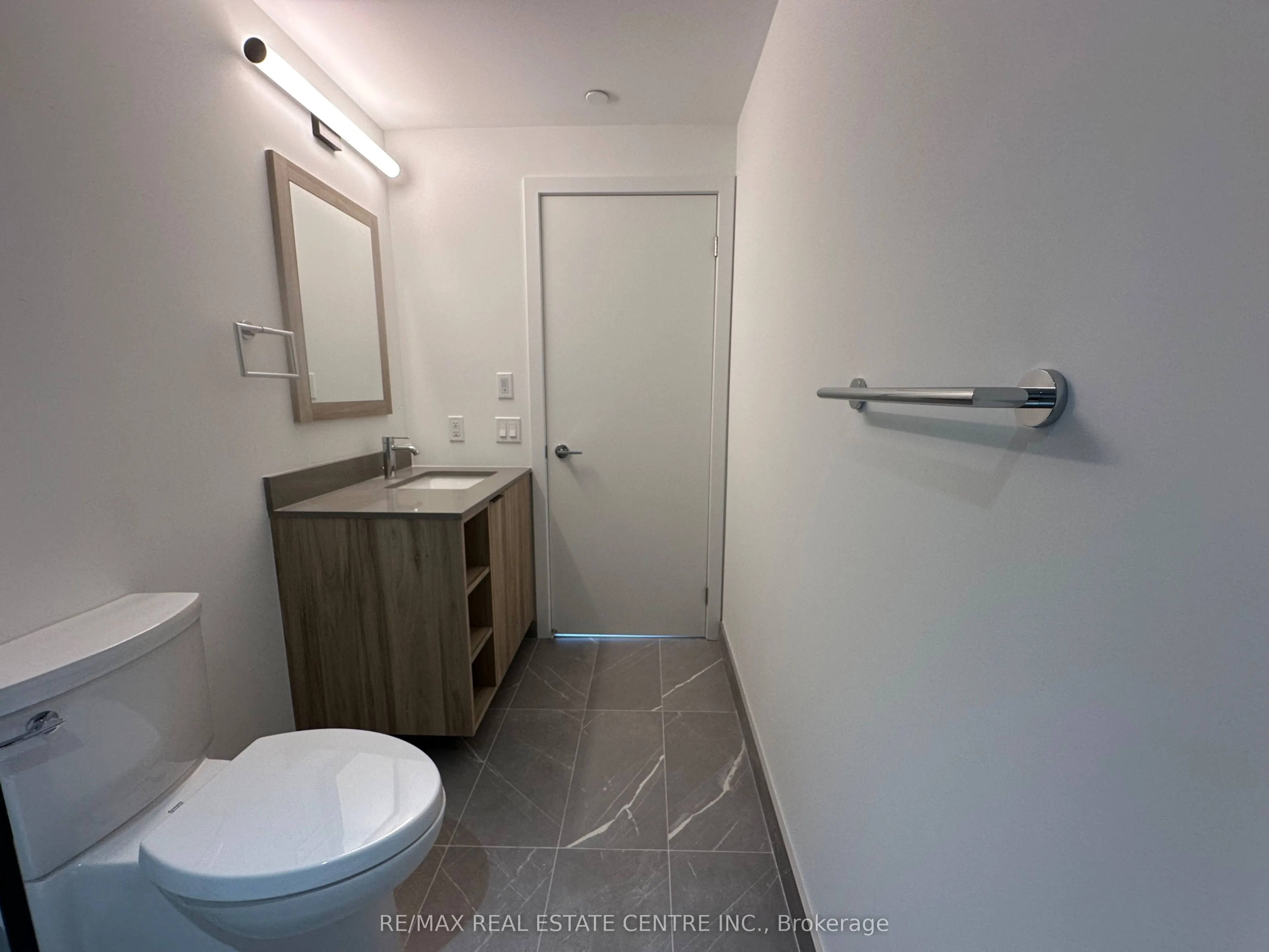 1037 The Queensway, #318