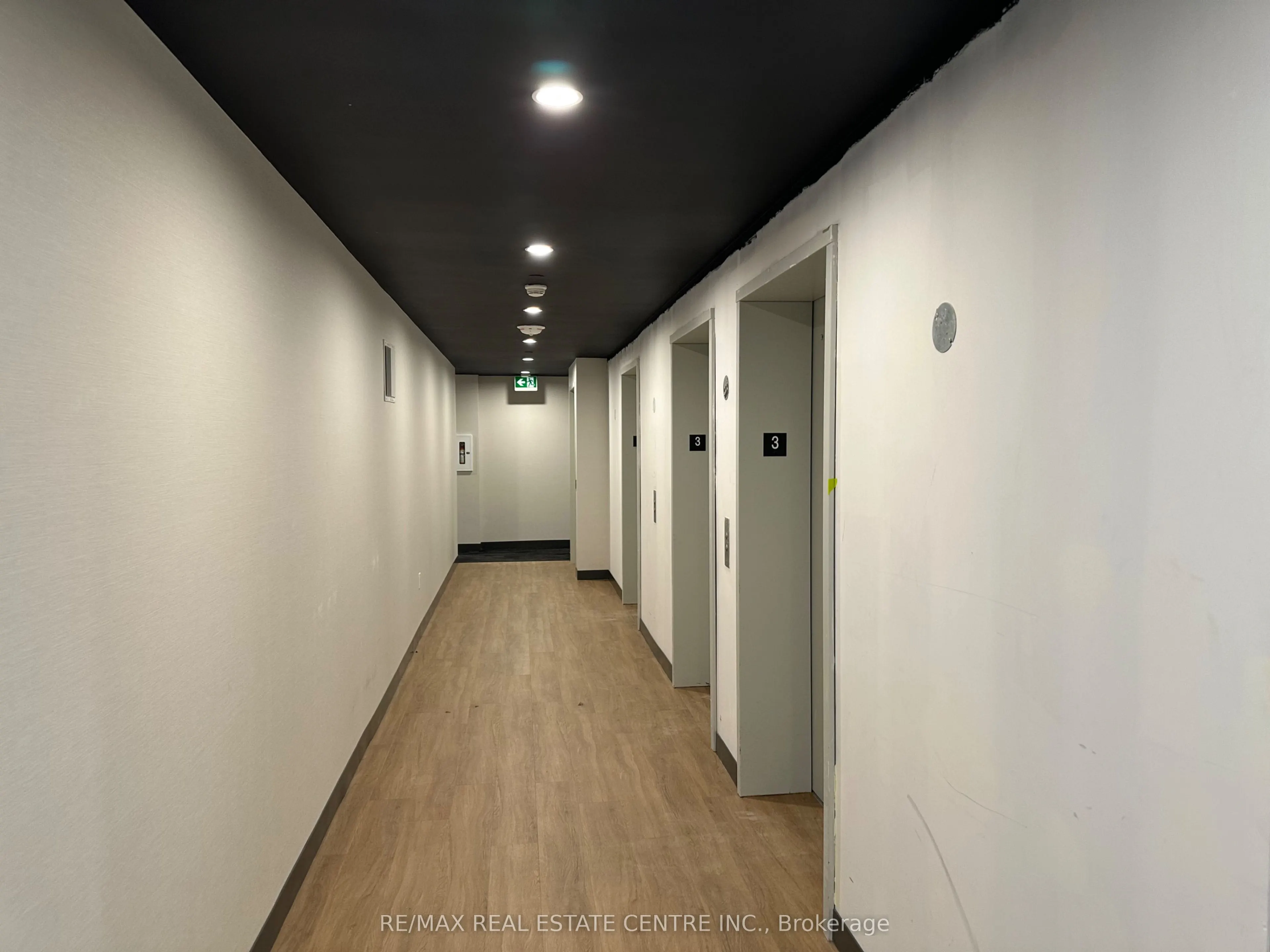 1037 The Queensway, #318