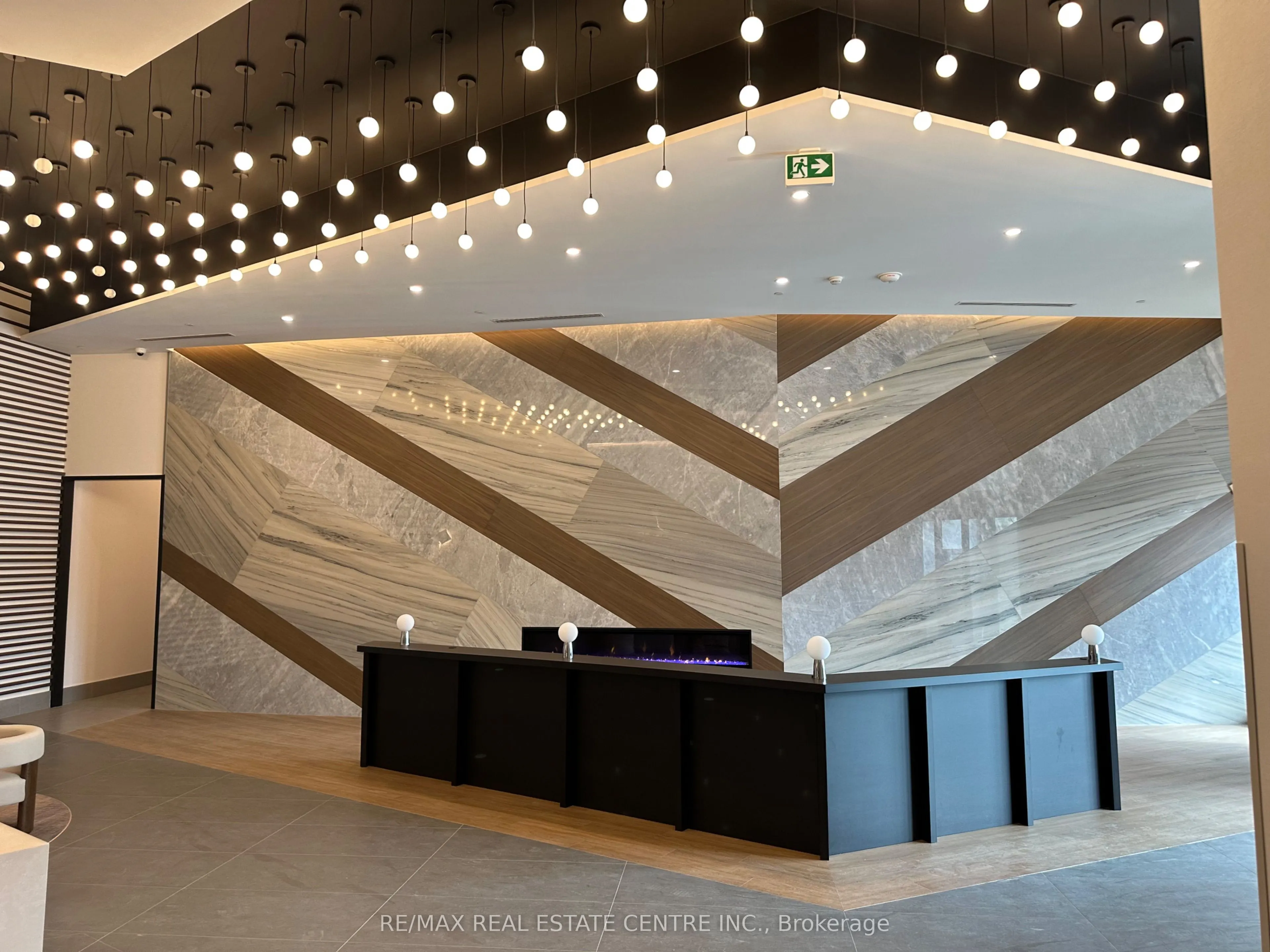 1037 The Queensway, #318