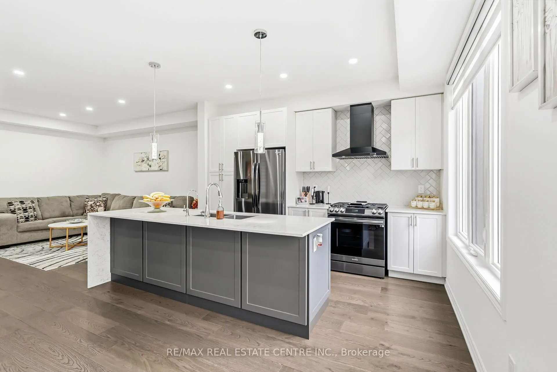 488 parent place Street