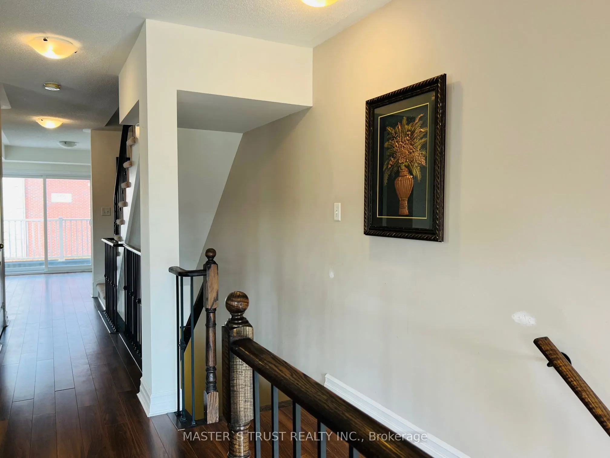 3335 Thomas Street N, #16