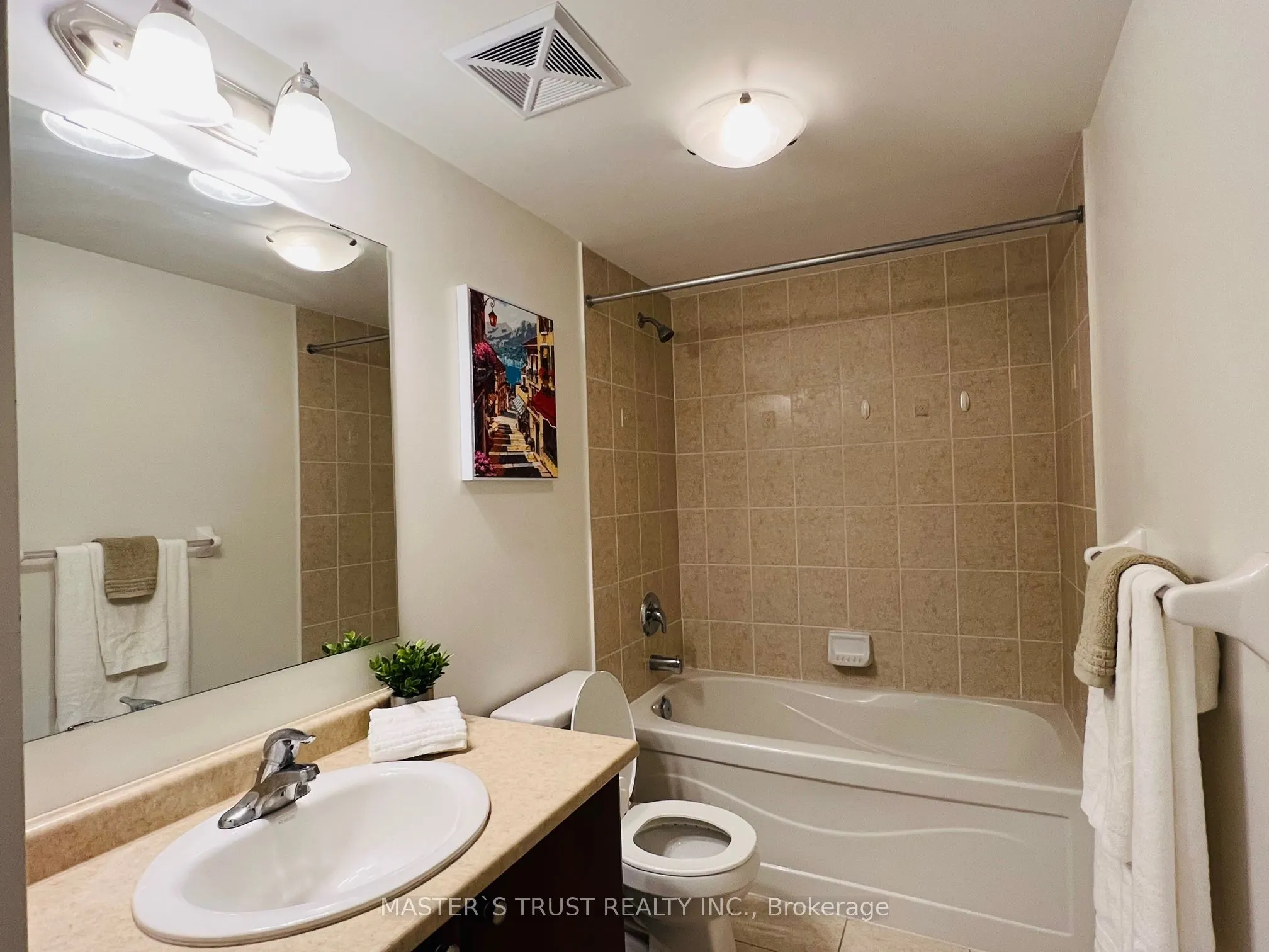 3335 Thomas Street N, #16