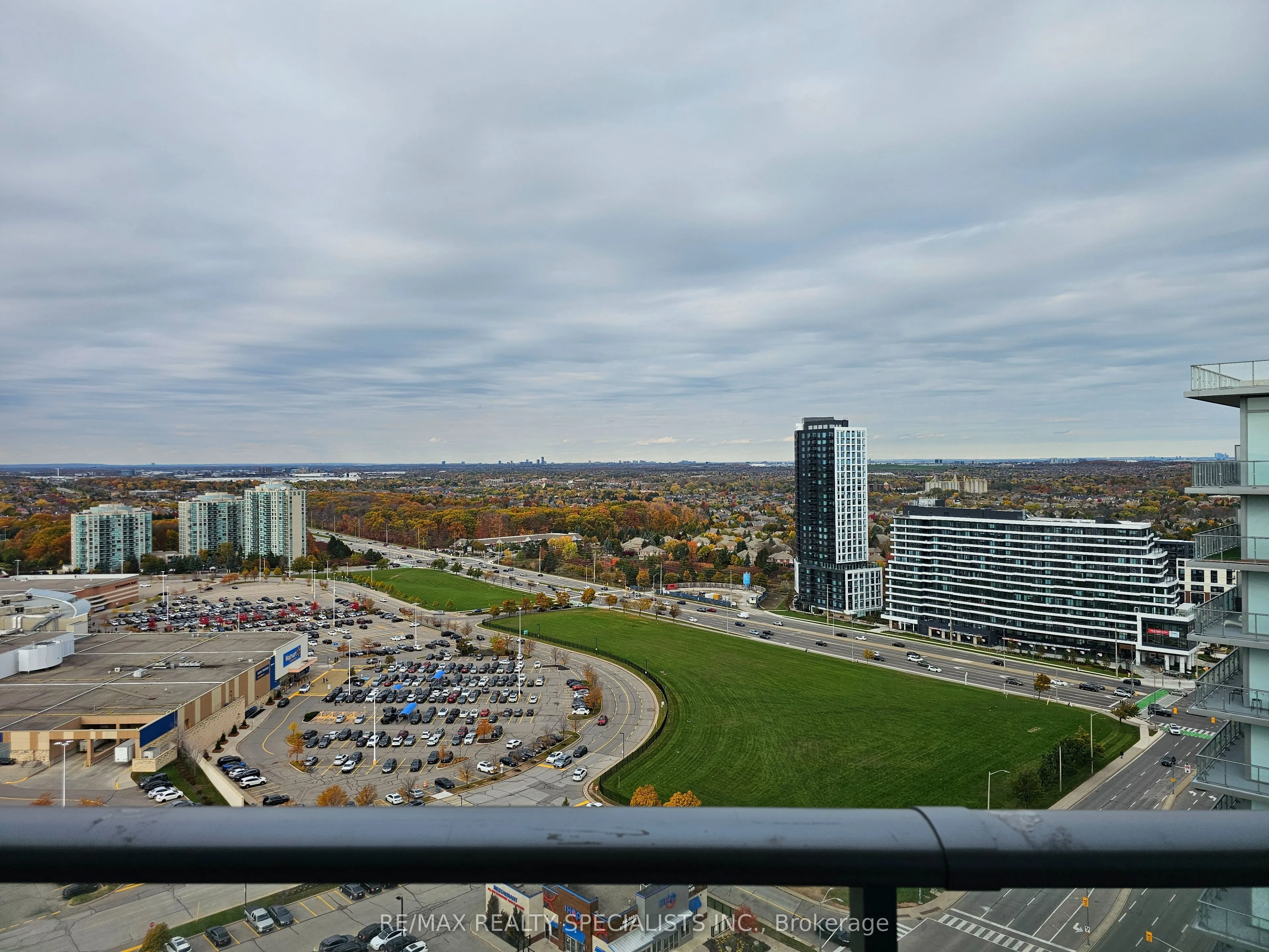 4655 Metcalfe Avenue, #PH 2203