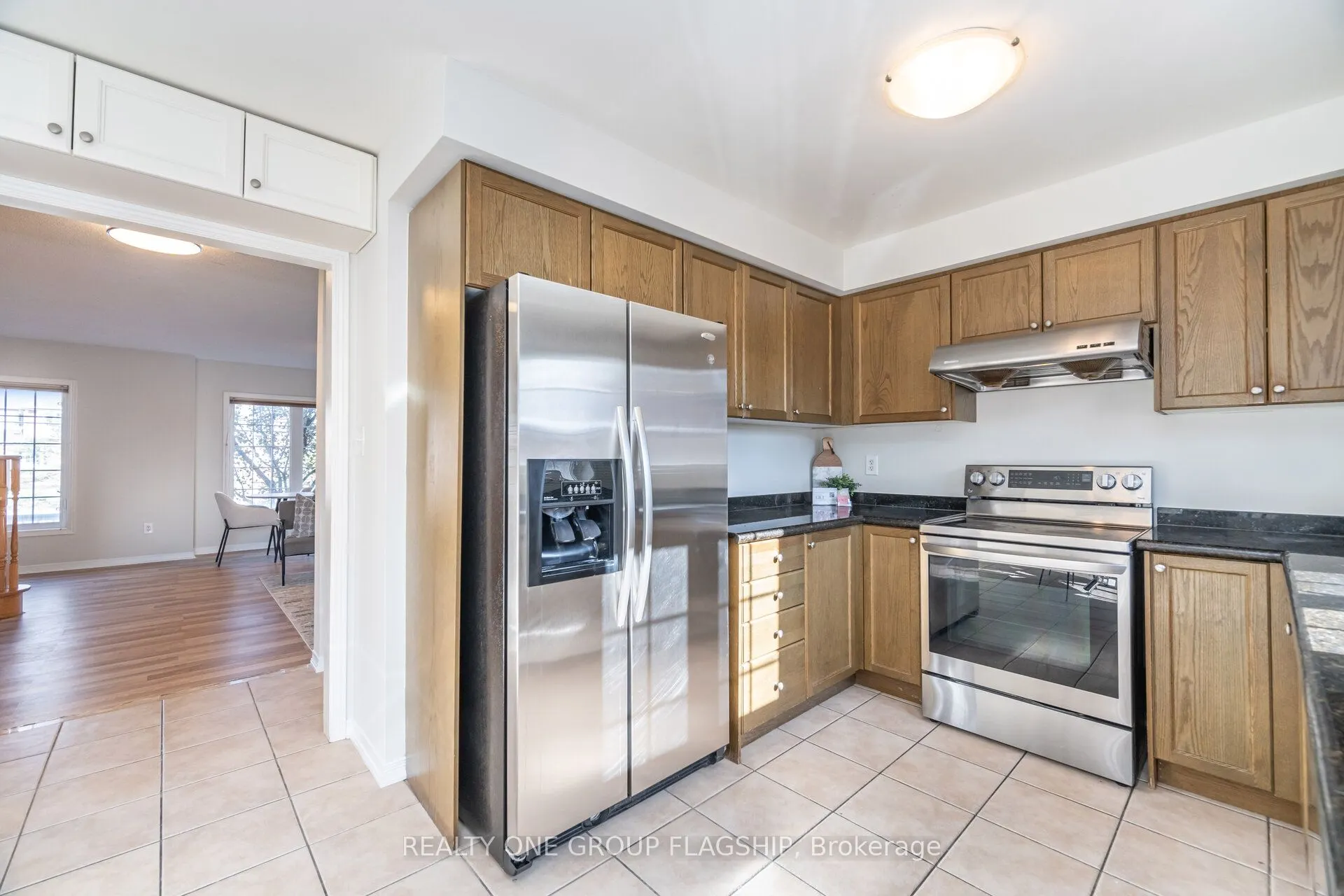 1082 Felicity Crescent