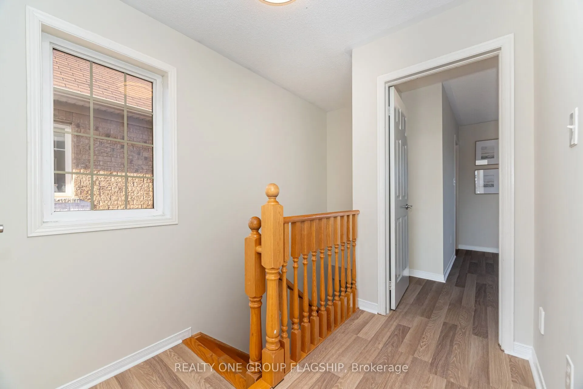 1082 Felicity Crescent