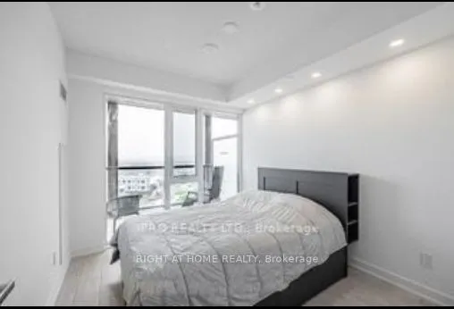 3200 Dakota Commons, #B716