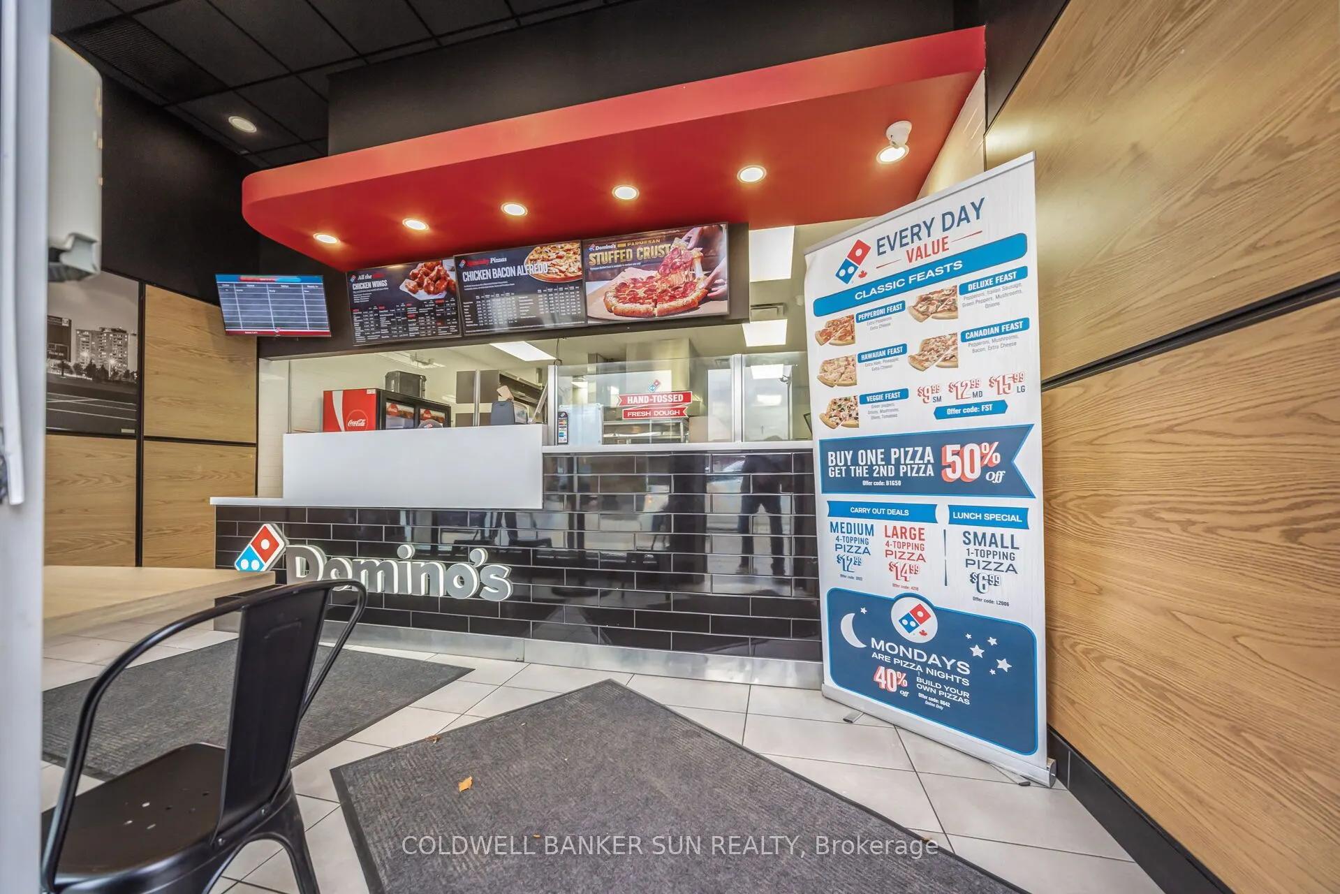 10 DEWSIDE Drive, #15