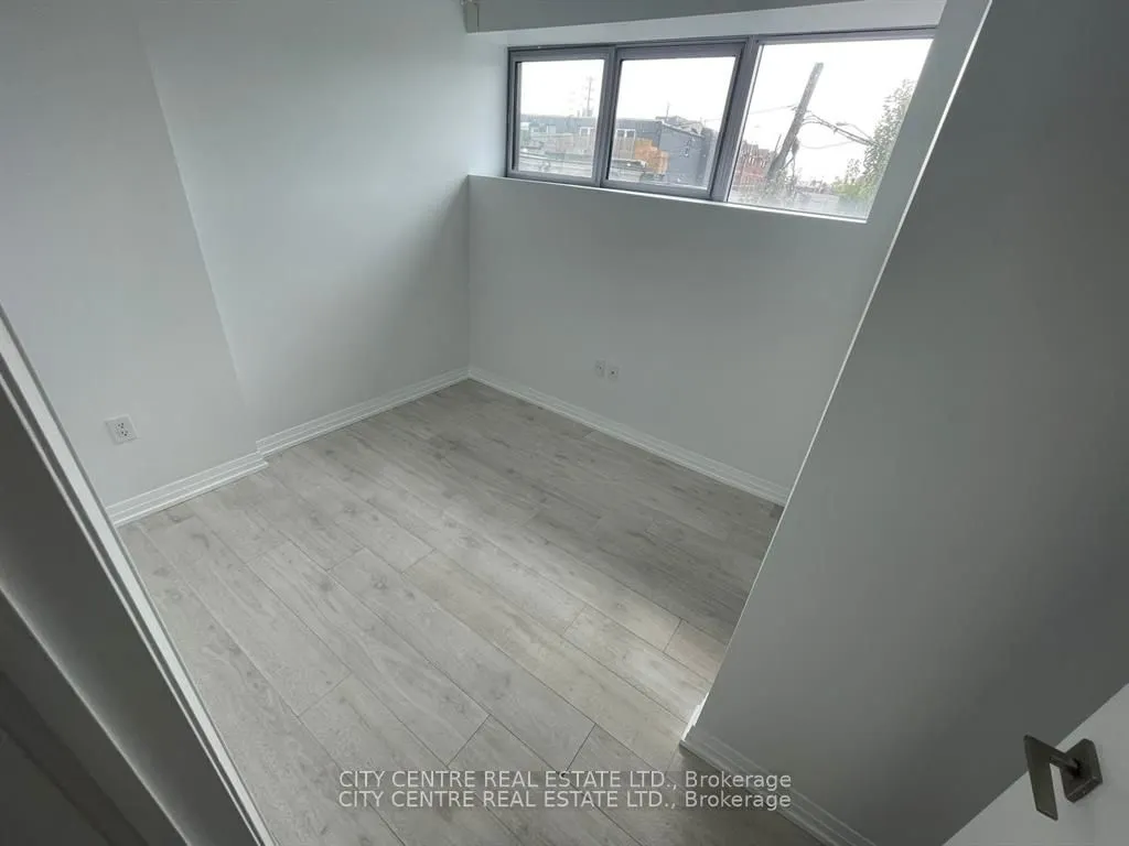 408 Browns Line, #109