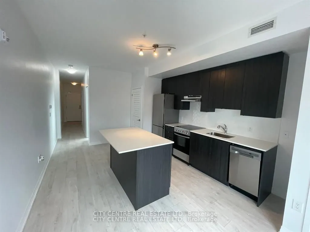 408 Browns Line, #109