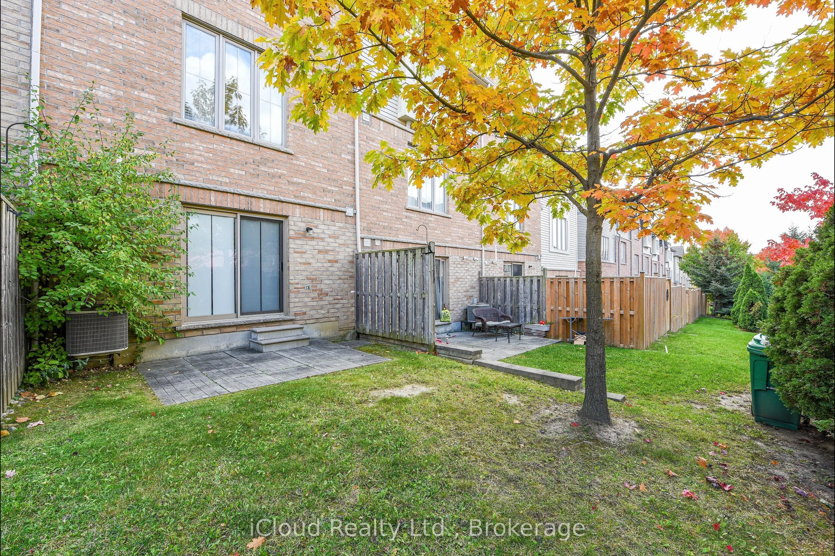 103 Cedar Lake Crescent, #131