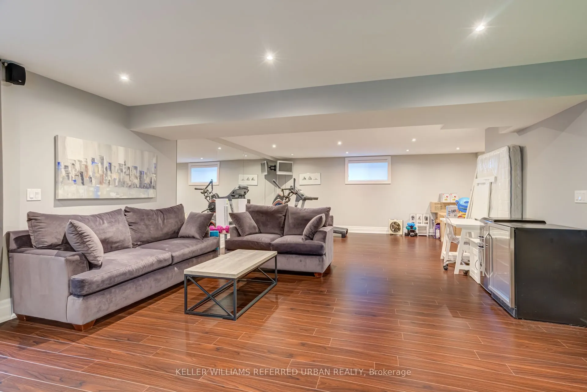 1487 Myron Drive
