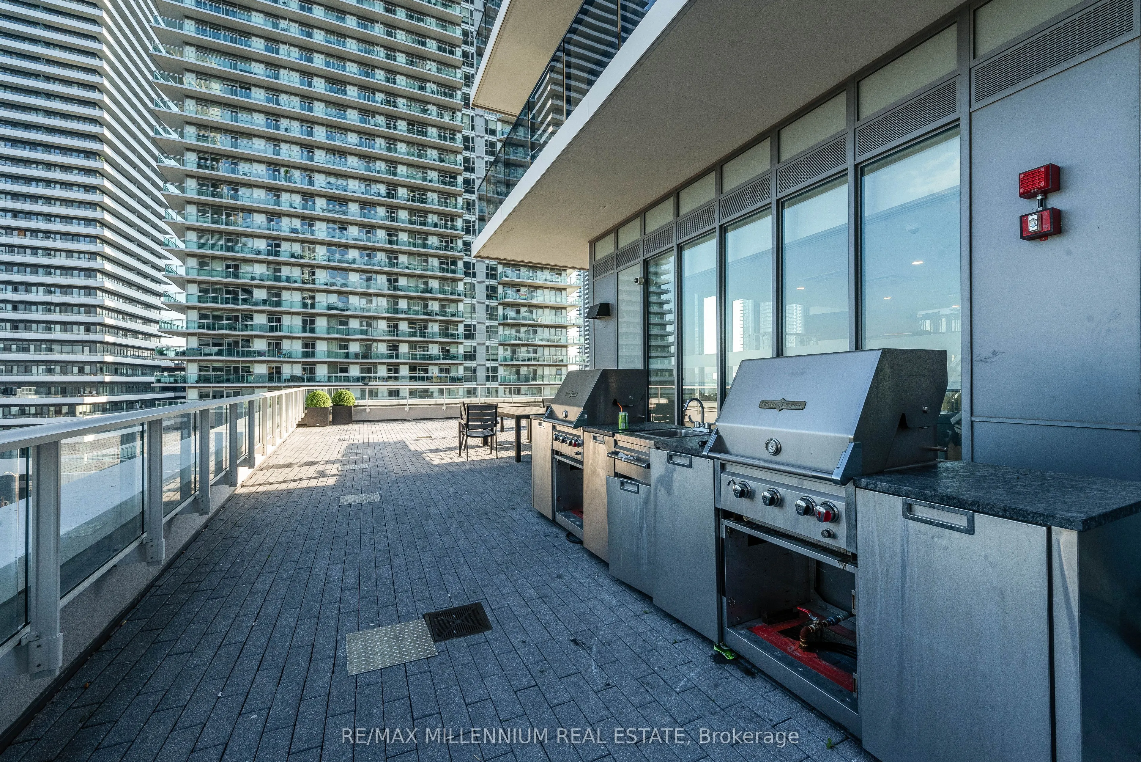 70 Annie Craig Drive #4801