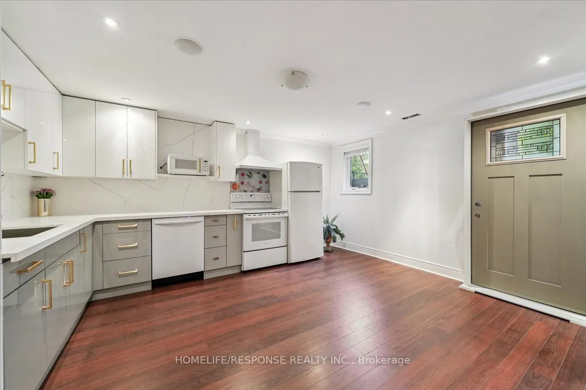 17 Mcnutt Street