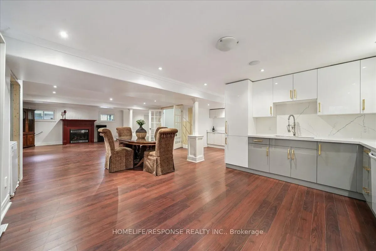 17 Mcnutt Street