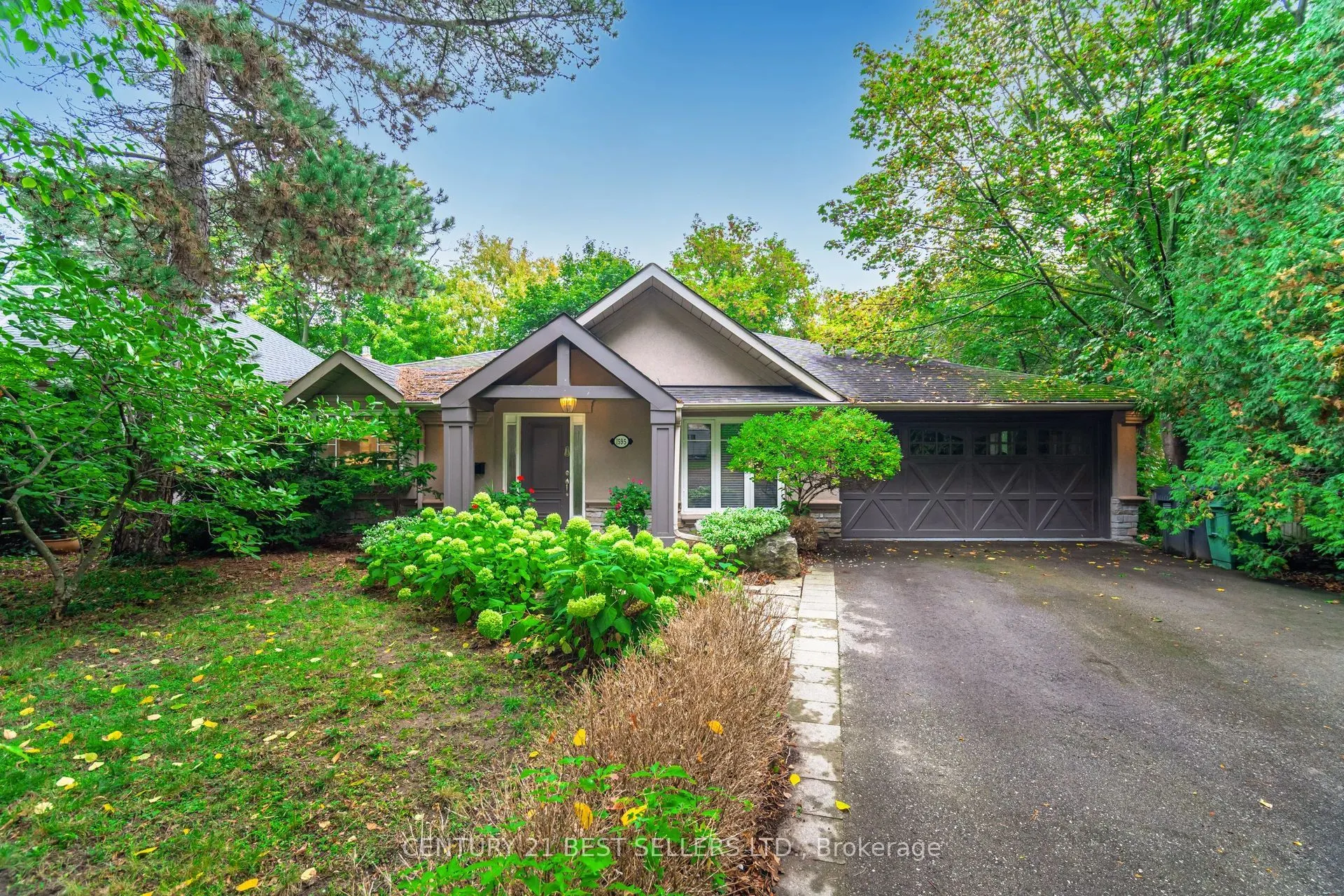 1595 Calverton Court