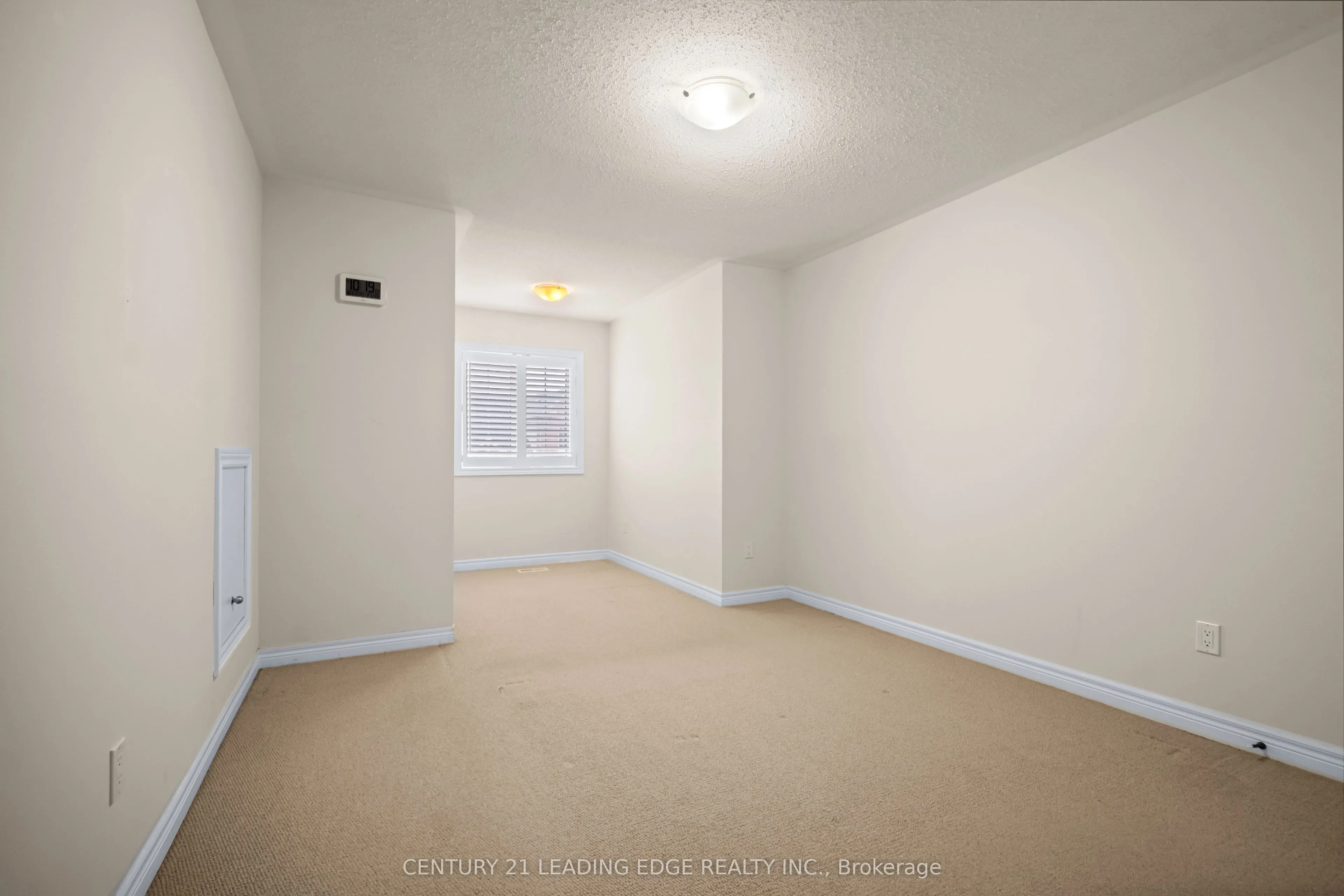 35 Lobelia Street #4
