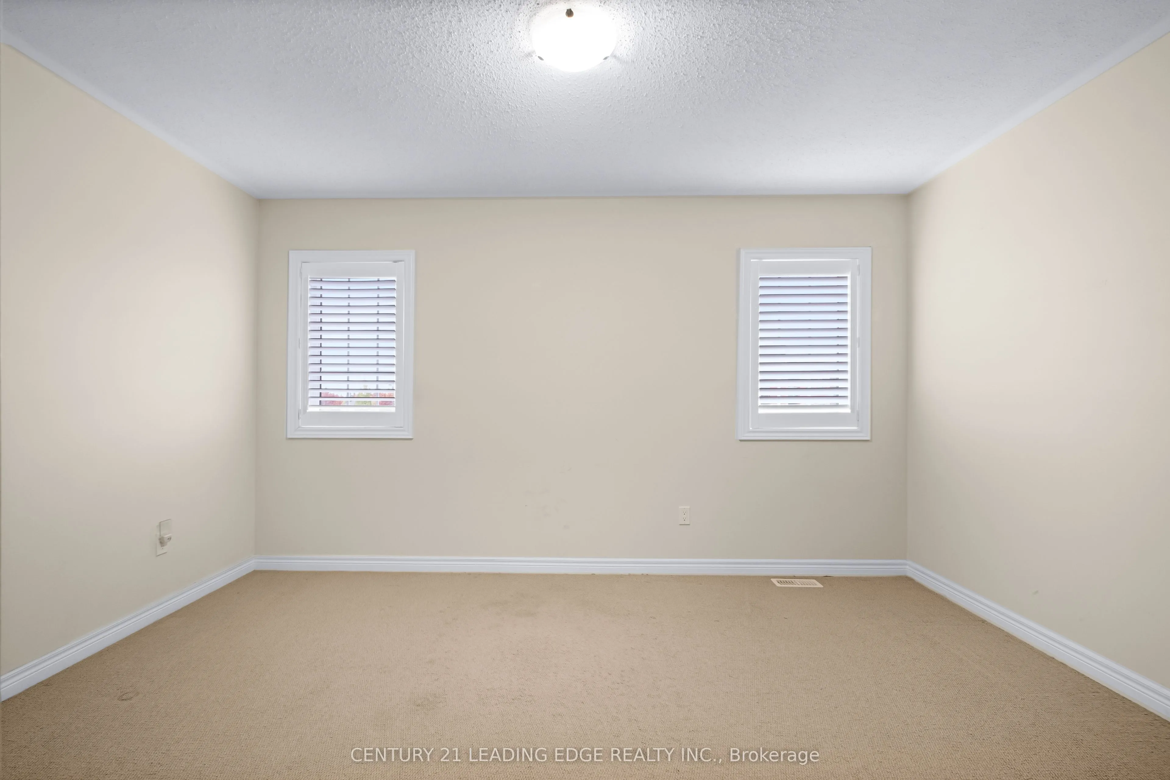 35 Lobelia Street #4