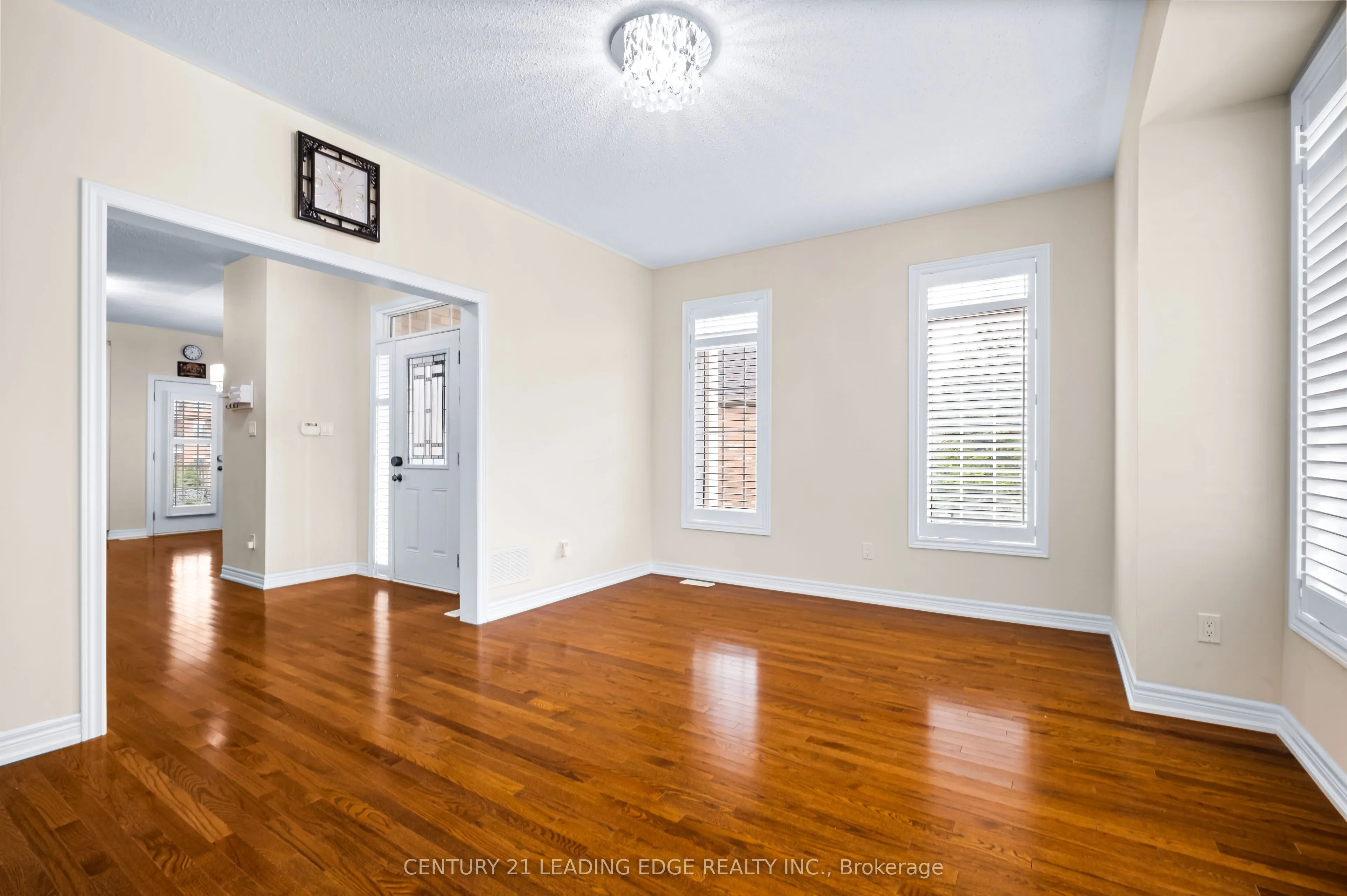 35 Lobelia Street #4