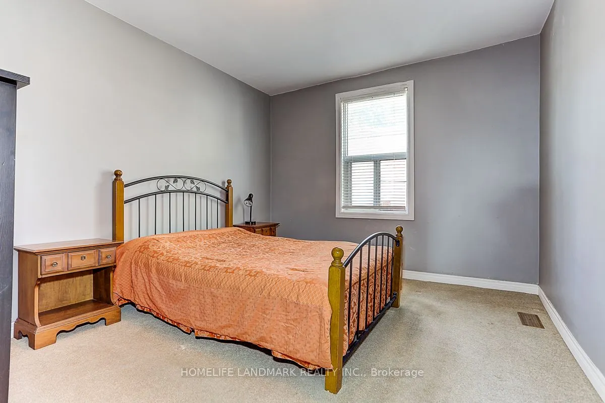 1281 Davenport Road