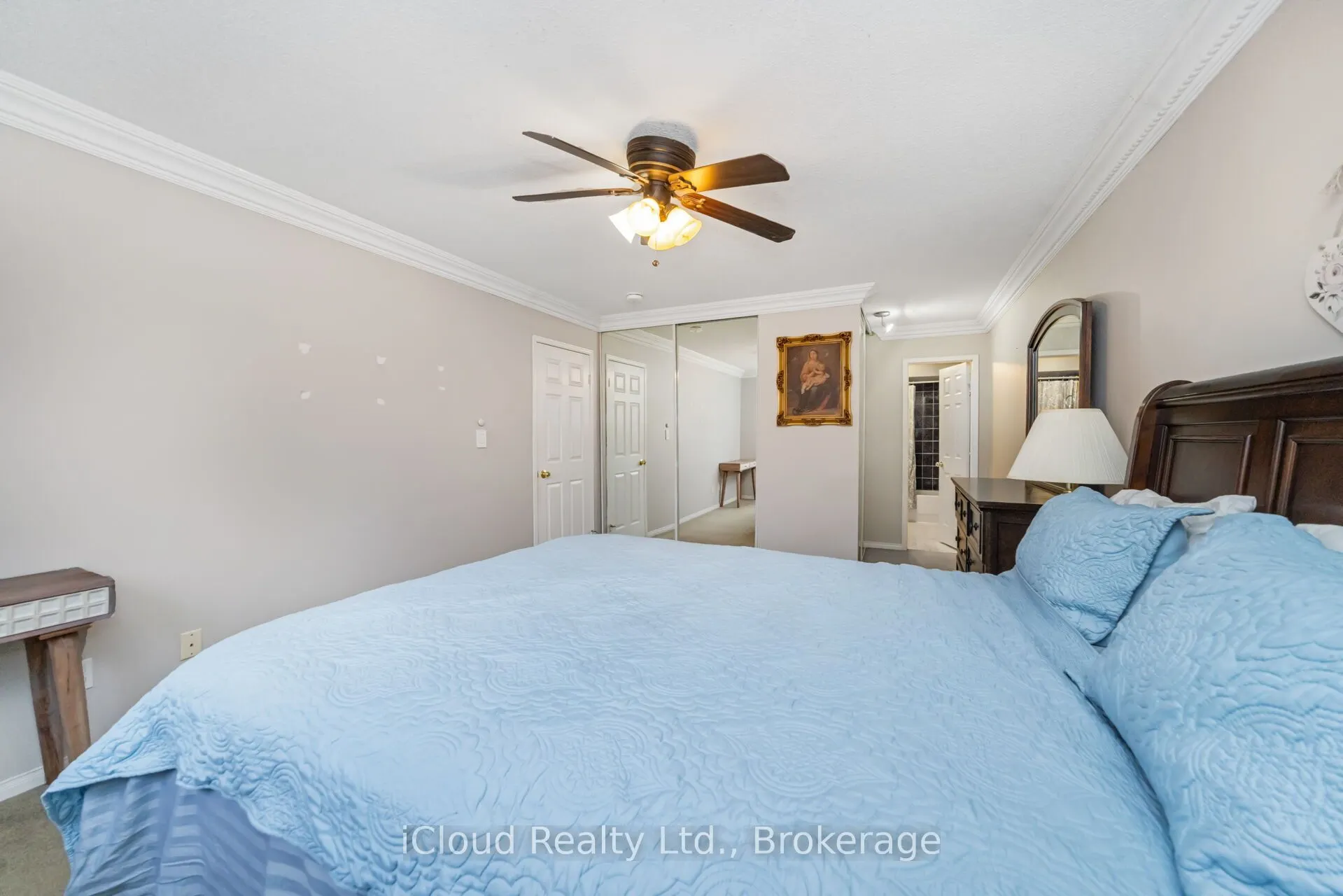 366 Marshall Crescent