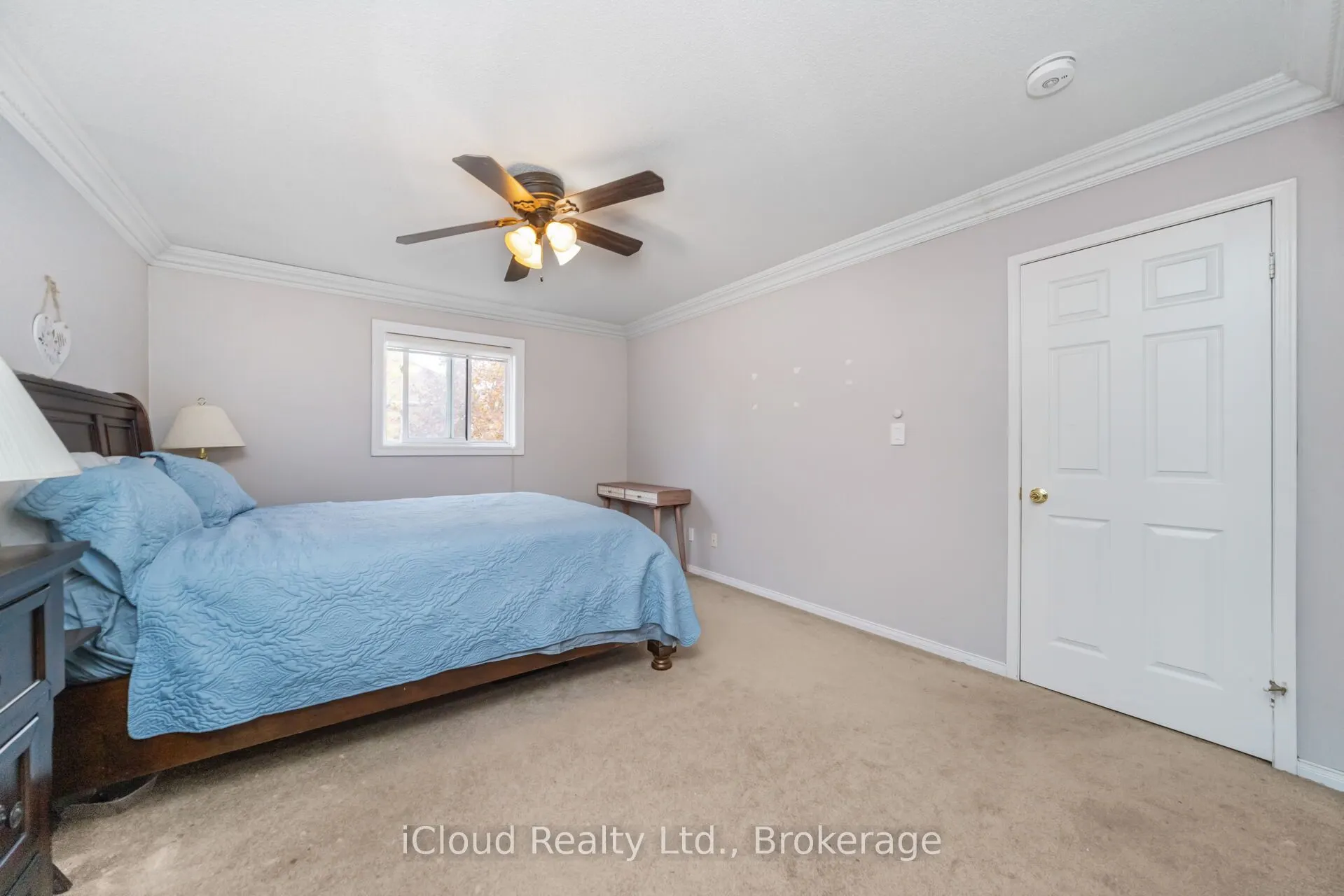 366 Marshall Crescent
