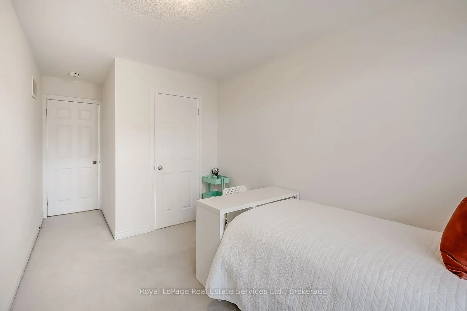 3966 Koenig Road
