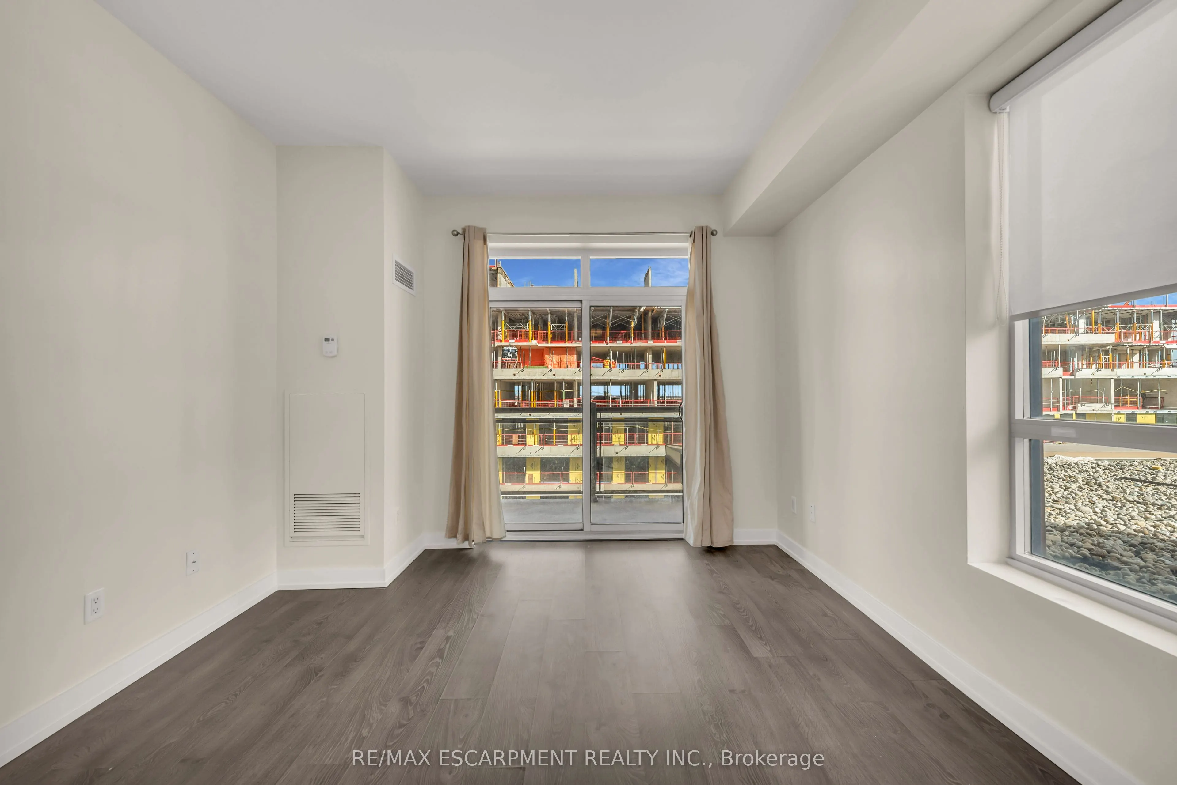 2486 Old Bronte Road #520