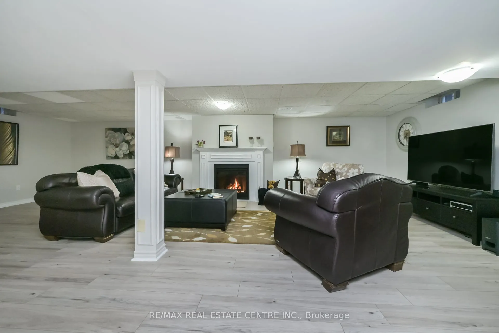 96 Lauchlin Crescent