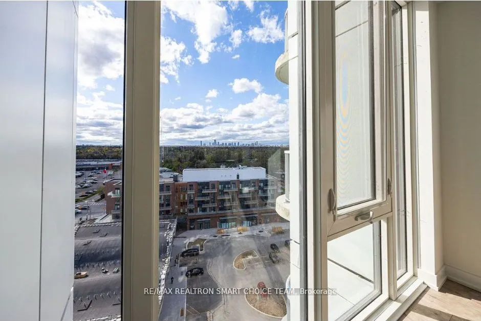 220 Missinnihe Way #1316