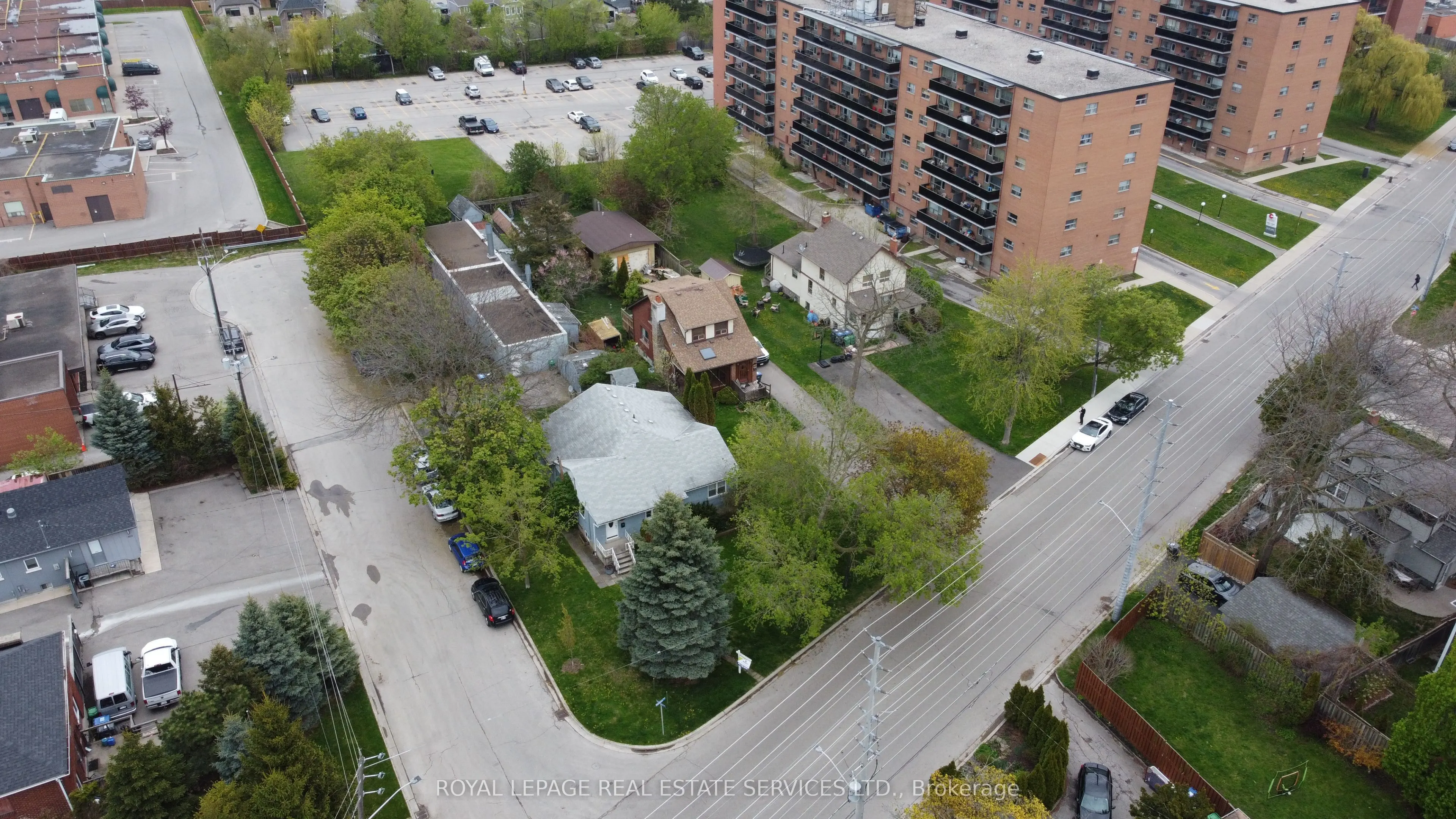 1083 Seneca Avenue