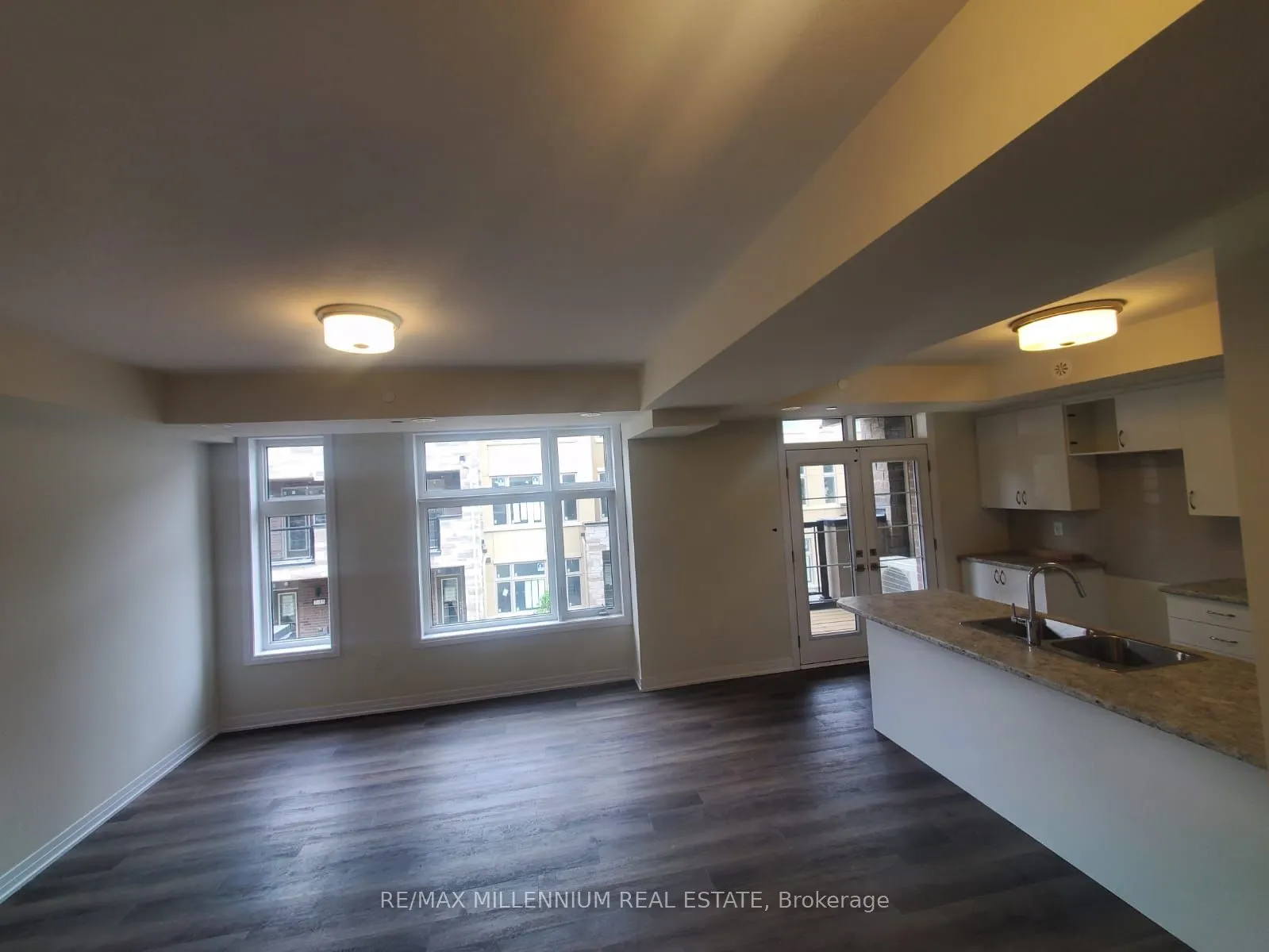 45 Fieldridge Crescent #21