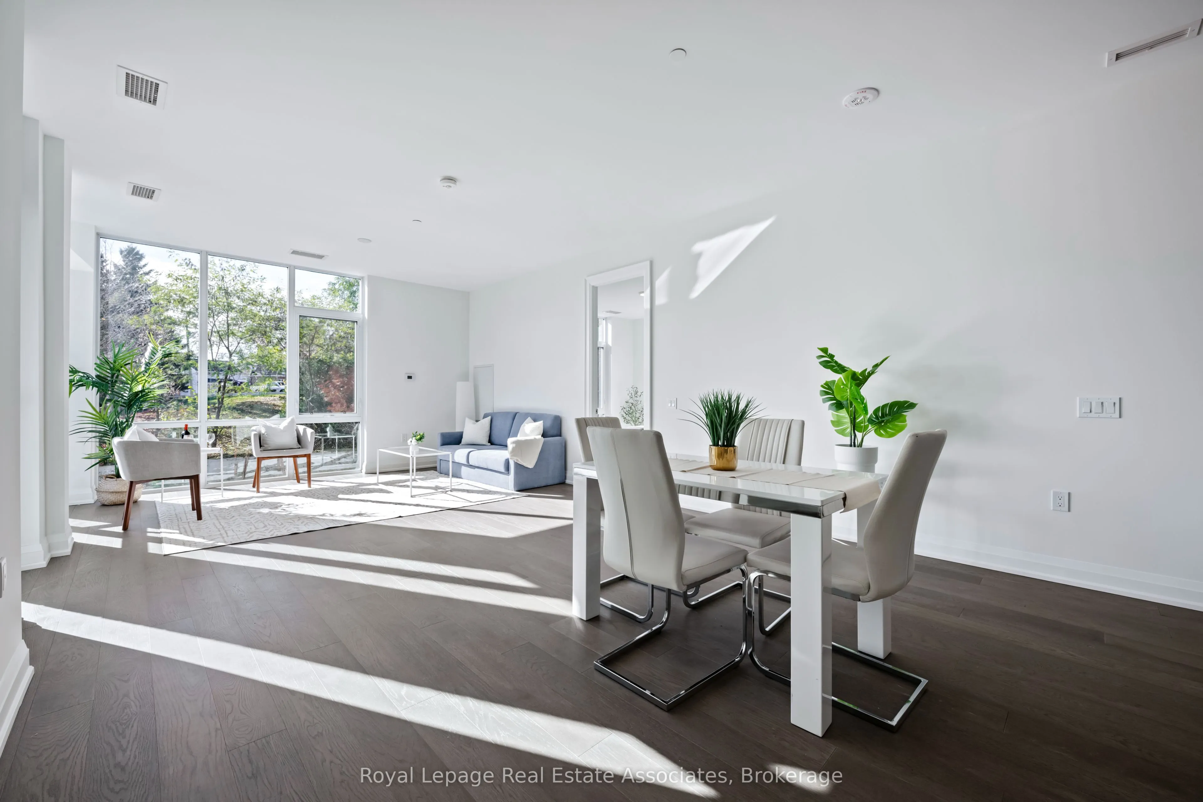 42 Mill Street #209