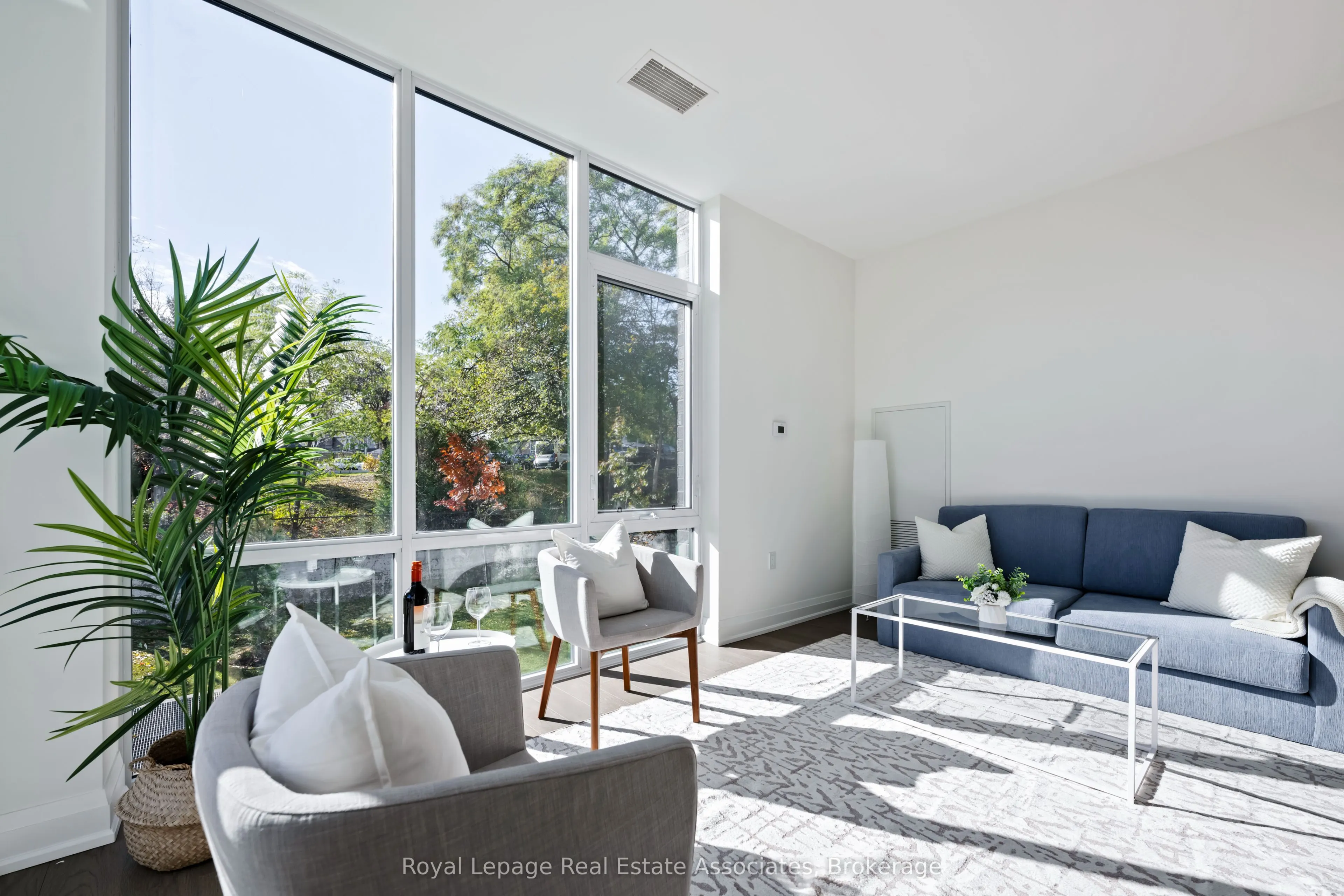 42 Mill Street #209