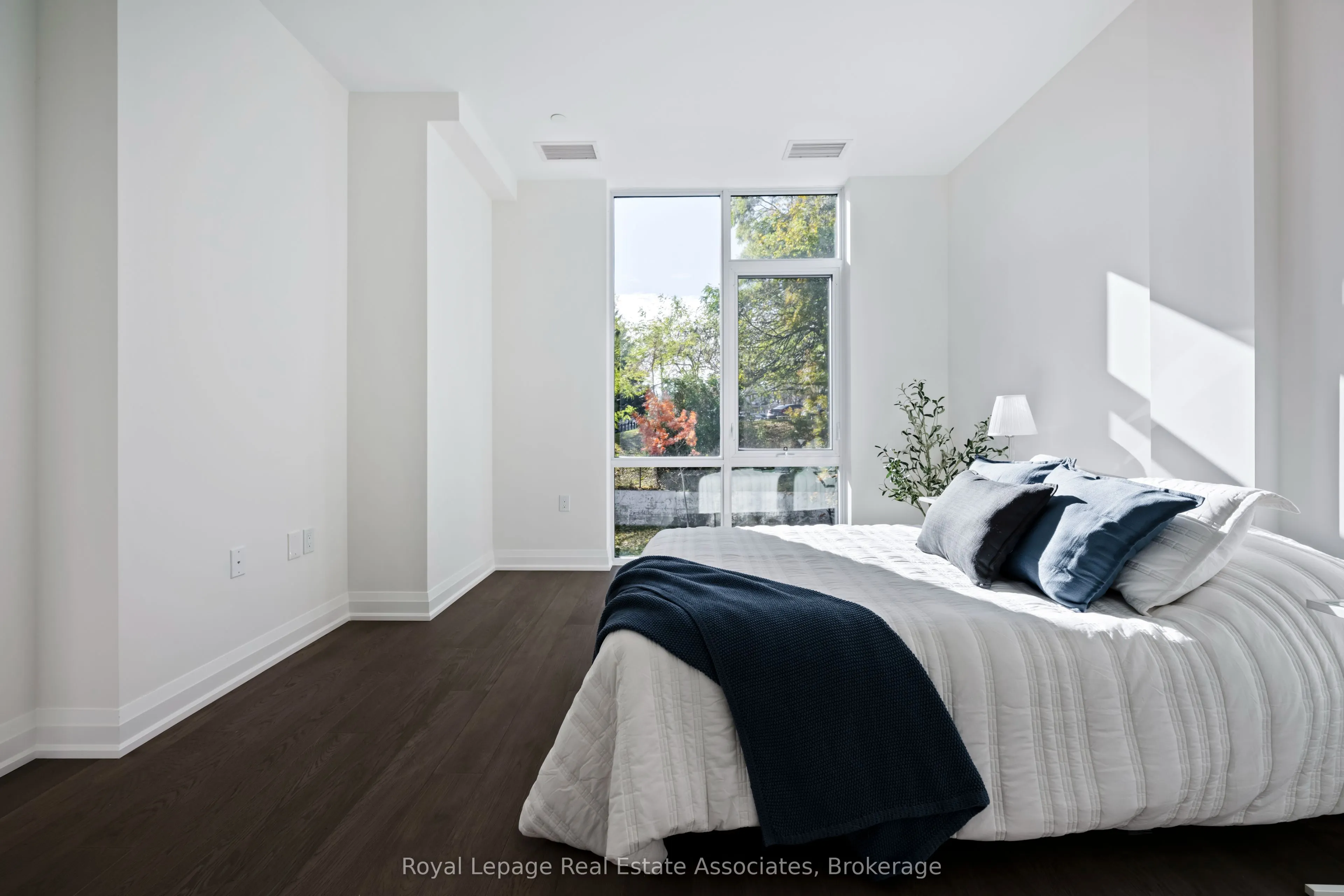 42 Mill Street #209