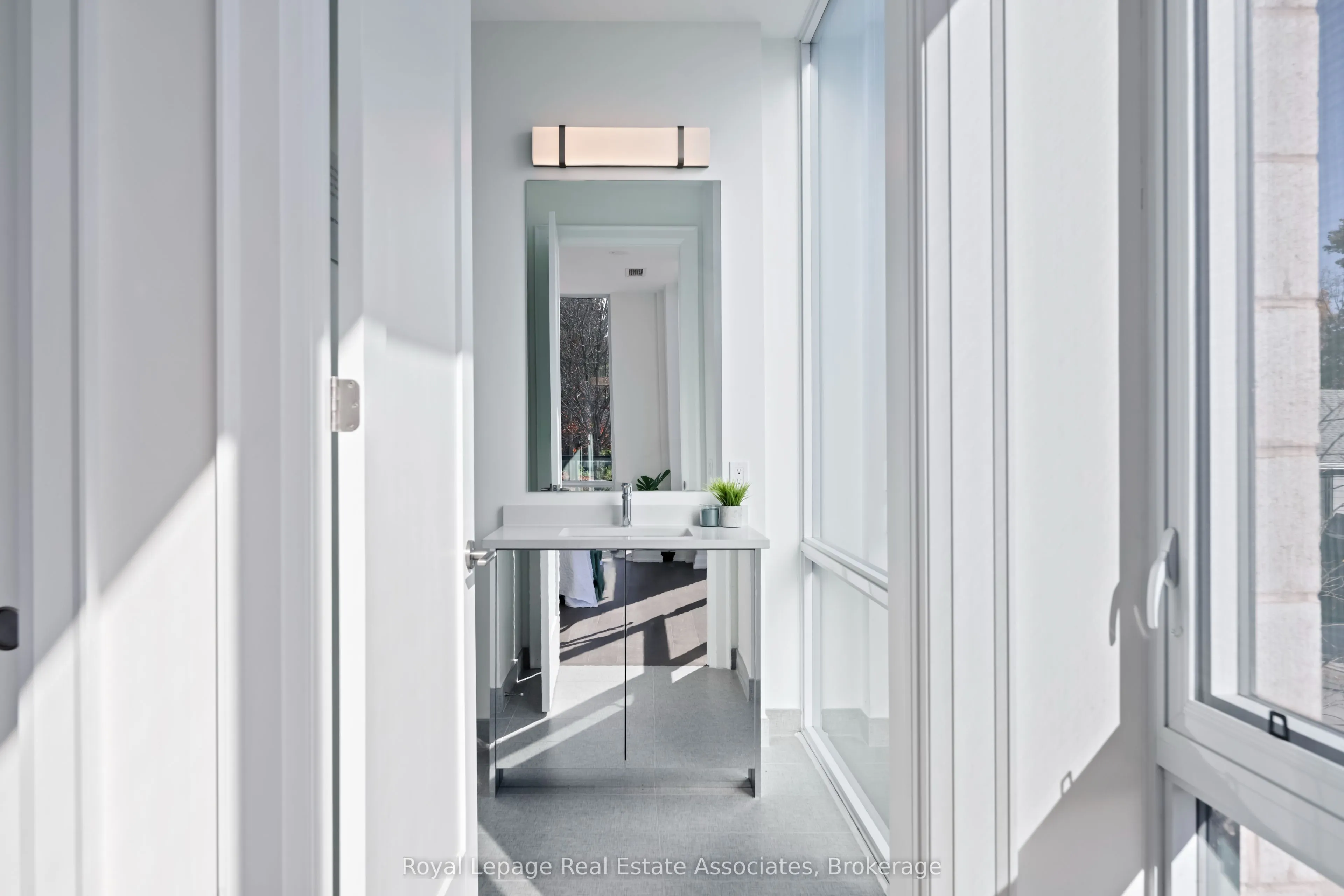 42 Mill Street #209