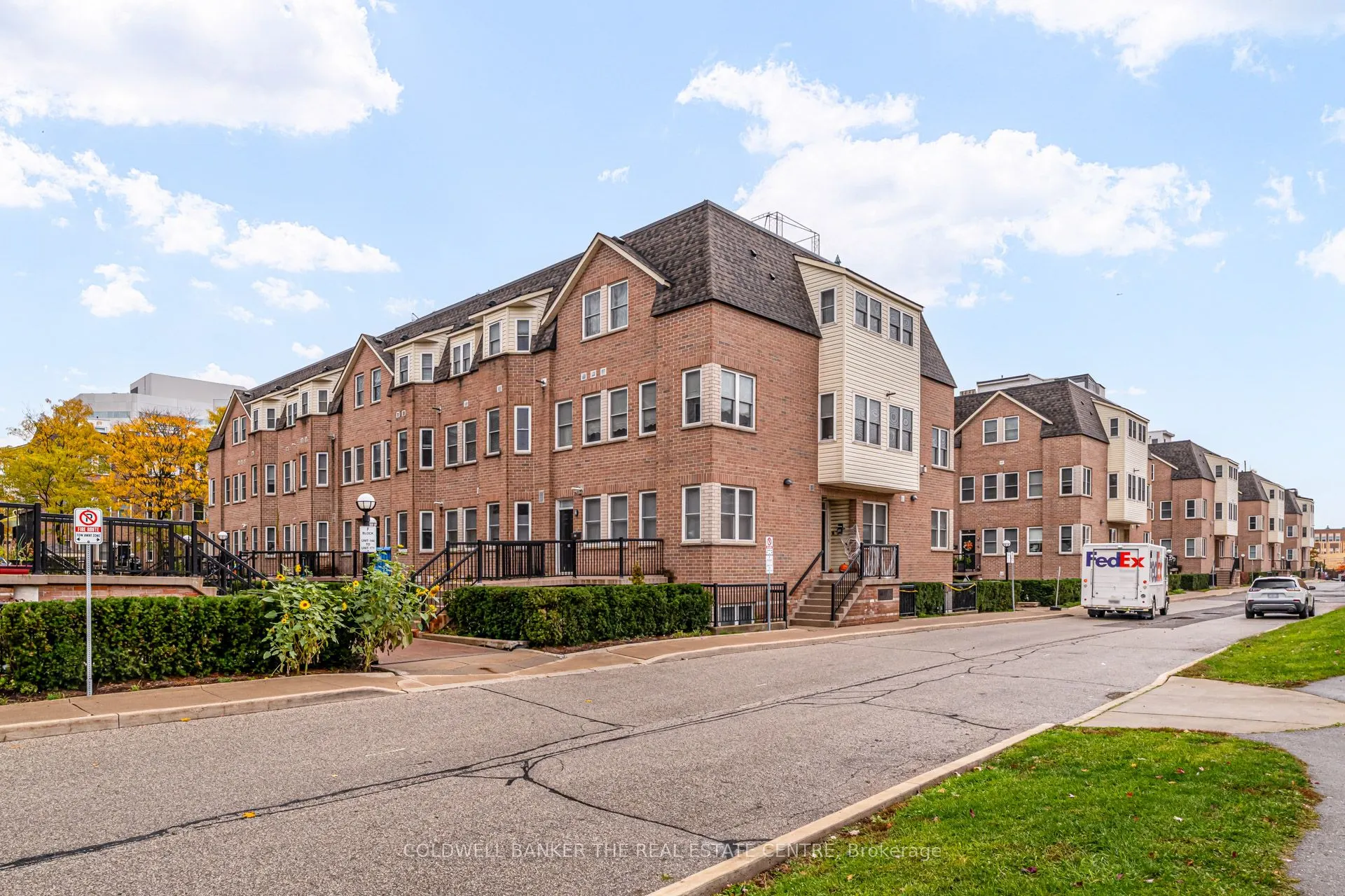 760 Lawrence Avenue W #137