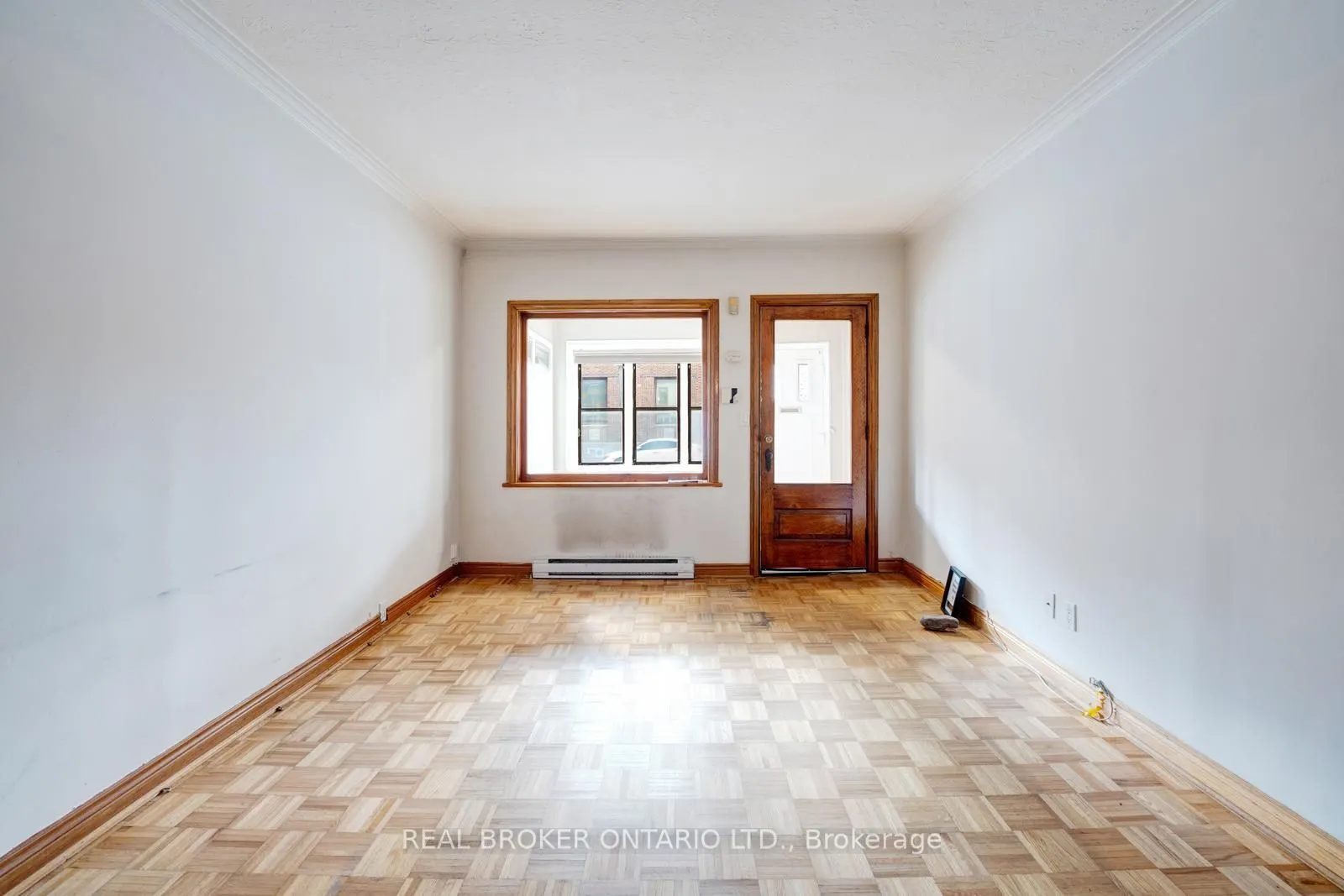 195 Islington Avenue