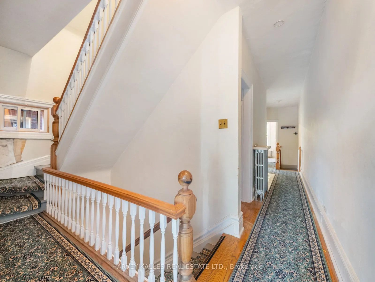 132 Close Avenue