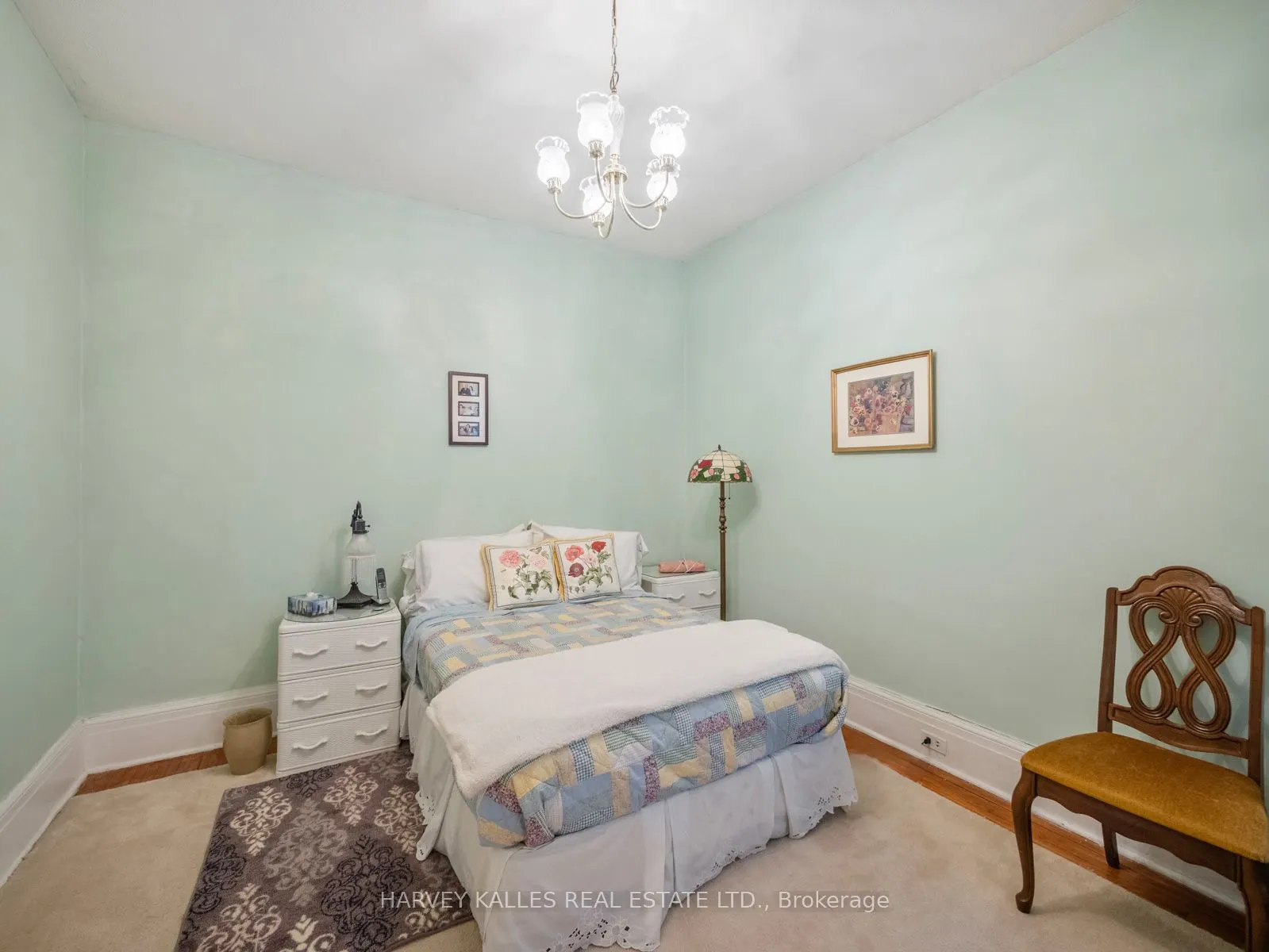 132 Close Avenue