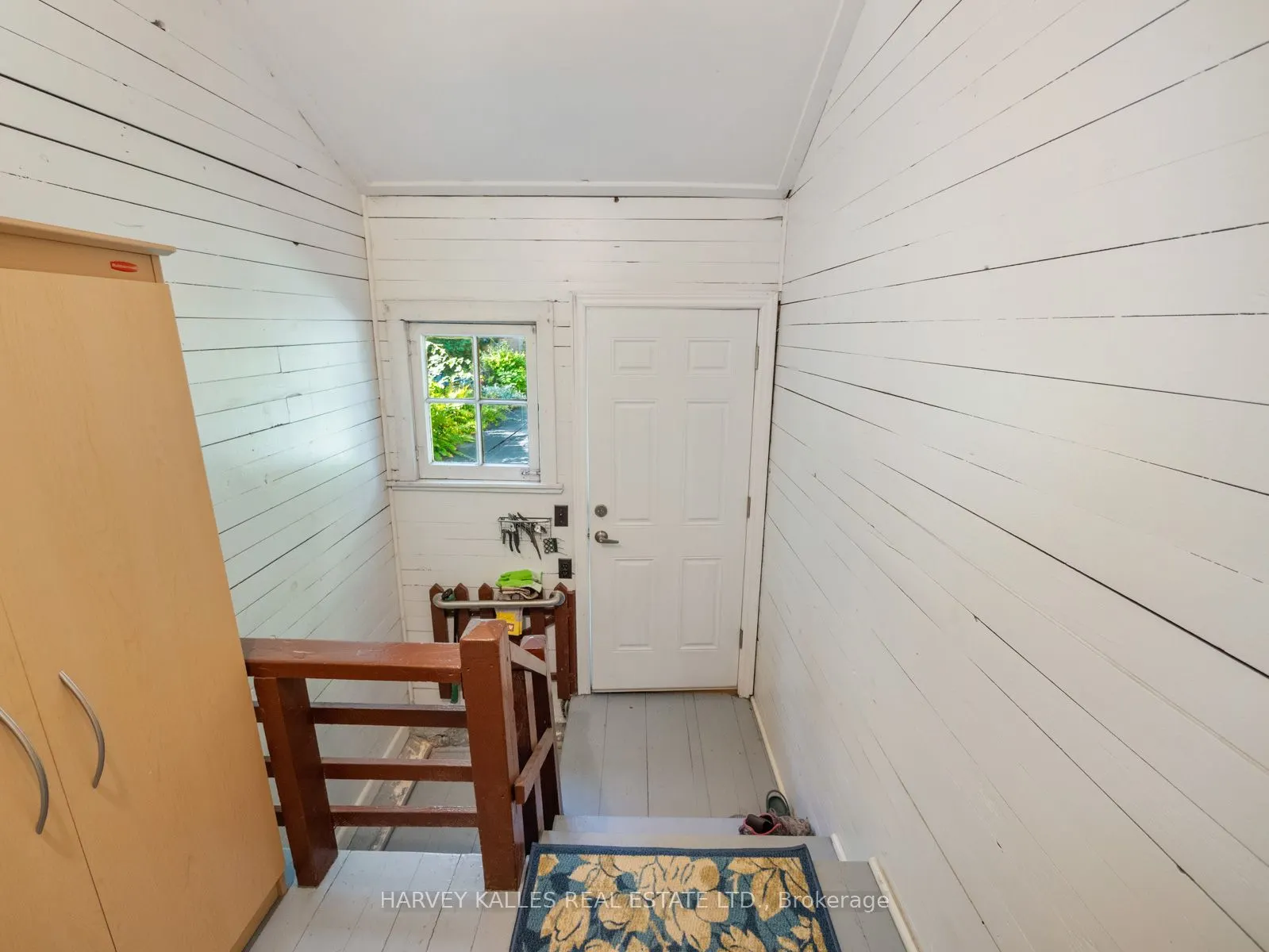132 Close Avenue