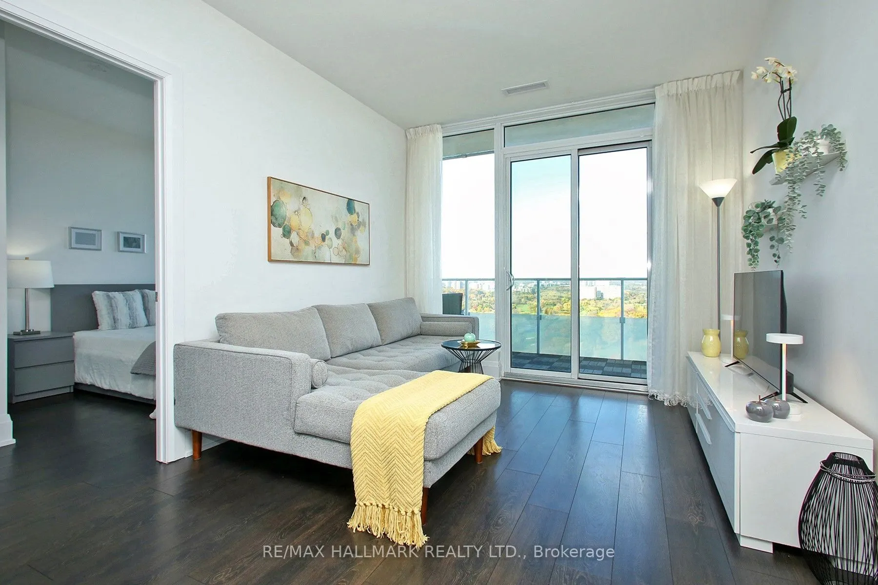 20 Brin Drive #1904