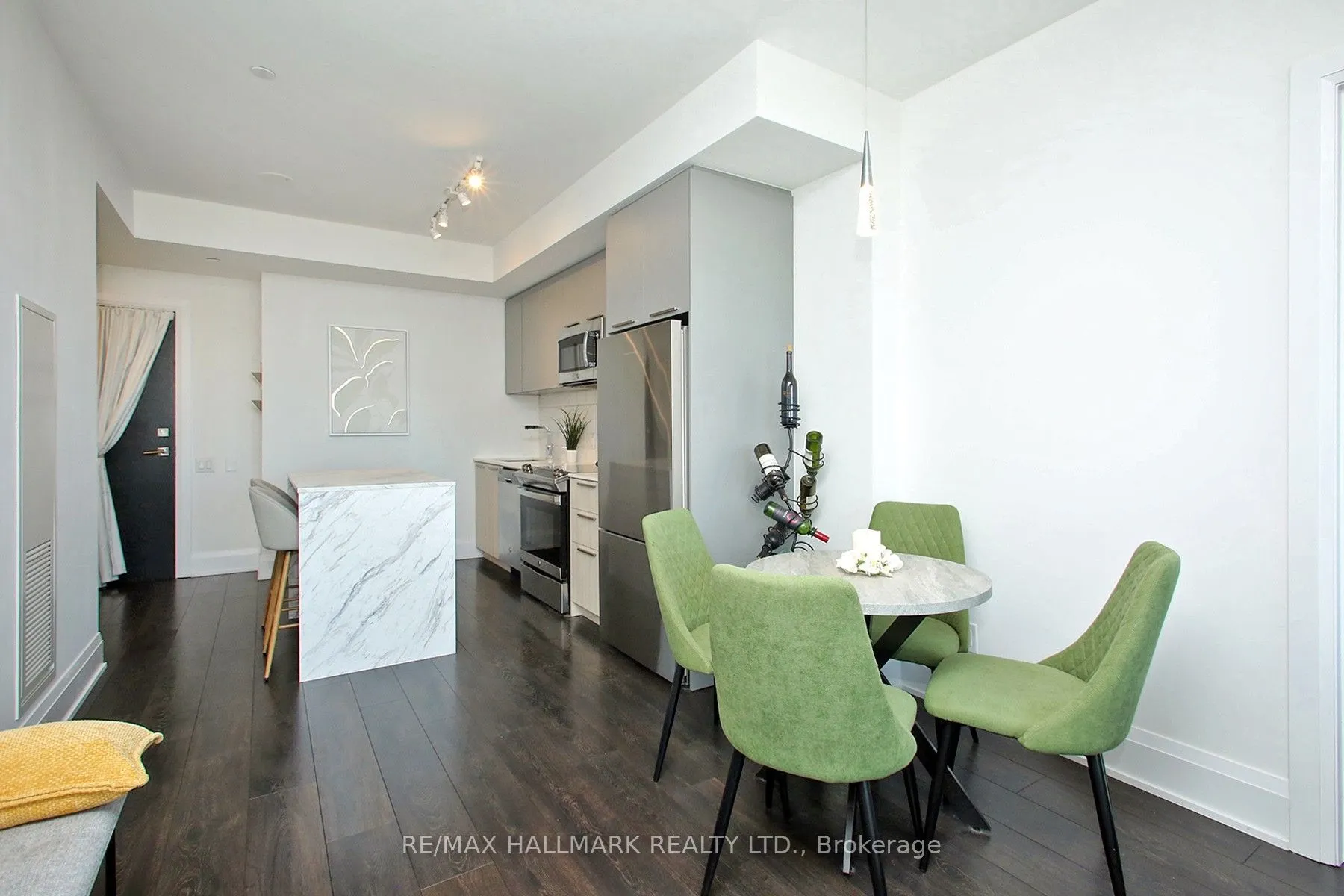 20 Brin Drive #1904