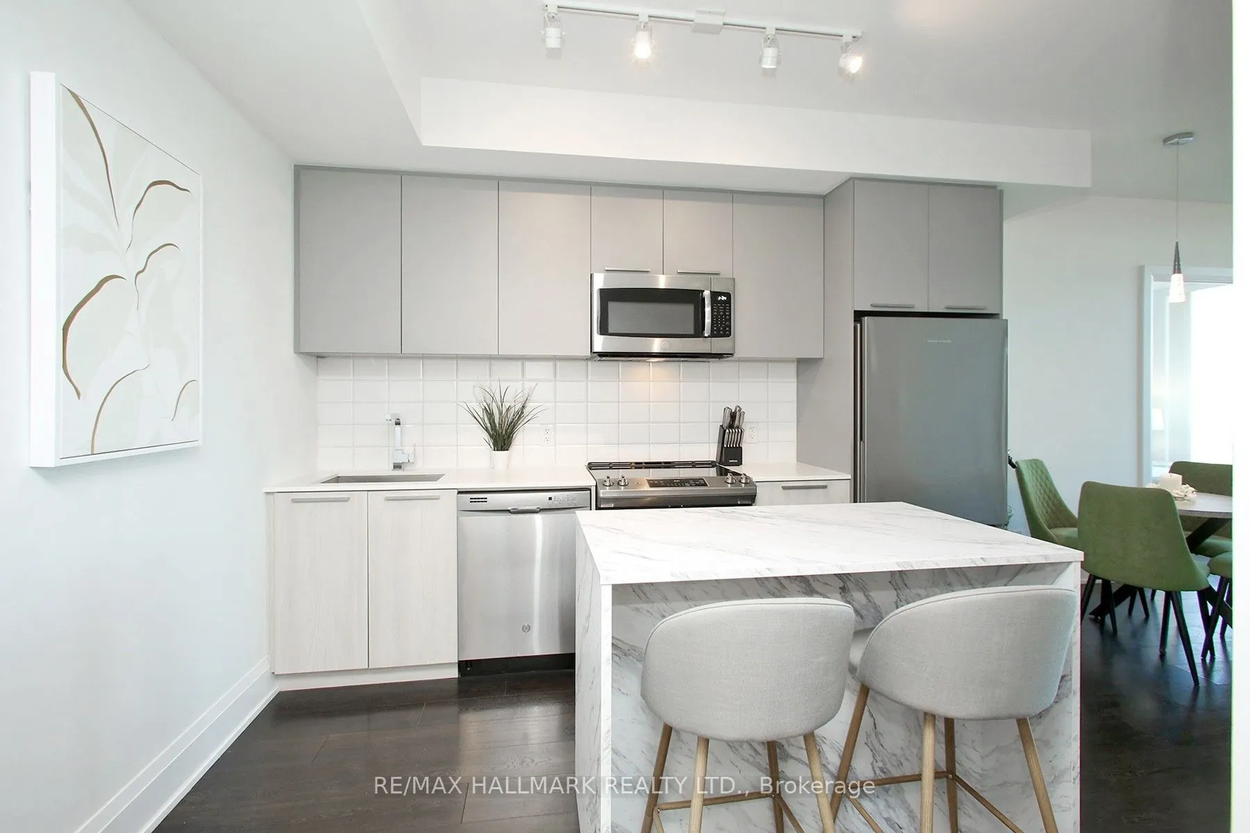 20 Brin Drive #1904