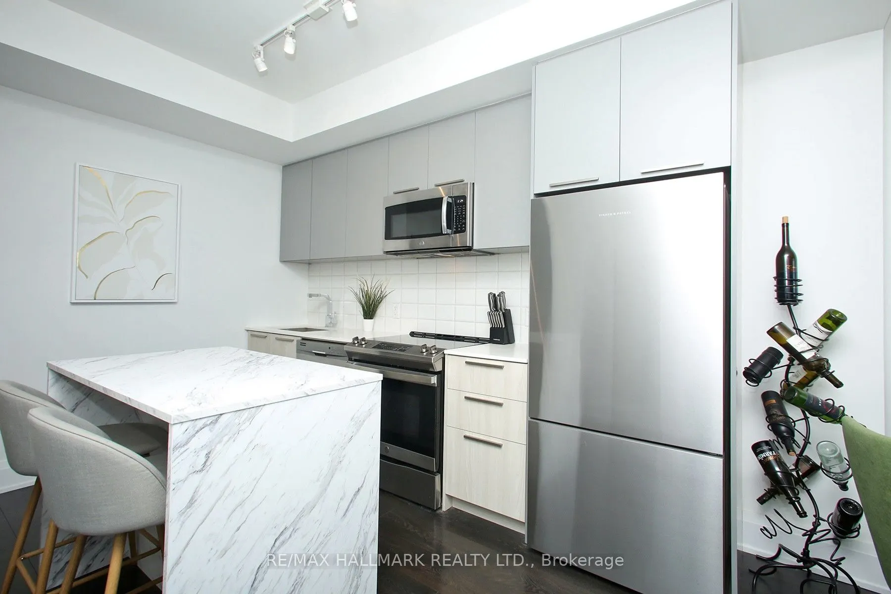 20 Brin Drive #1904